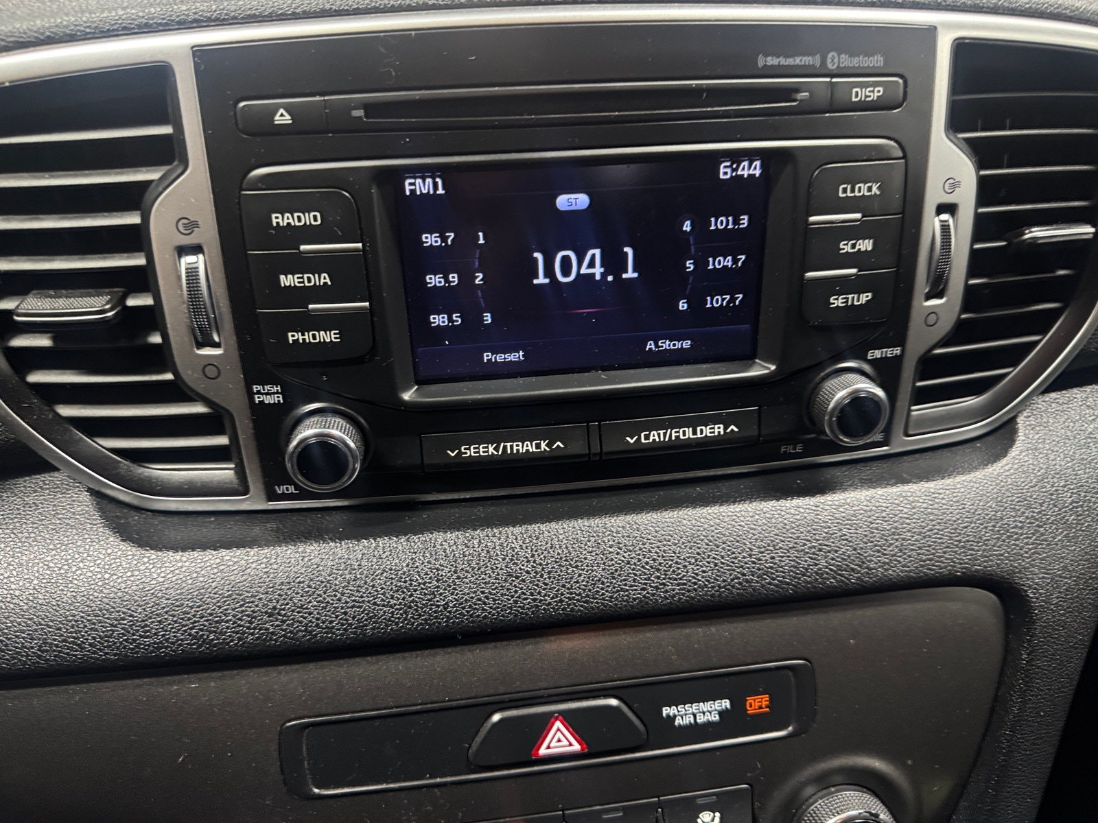 Thumbnail: 2018 Kia Sportage - 4