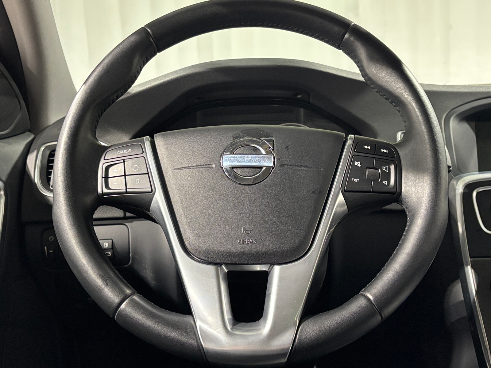 Thumbnail: 2012 Volvo S60 - 5