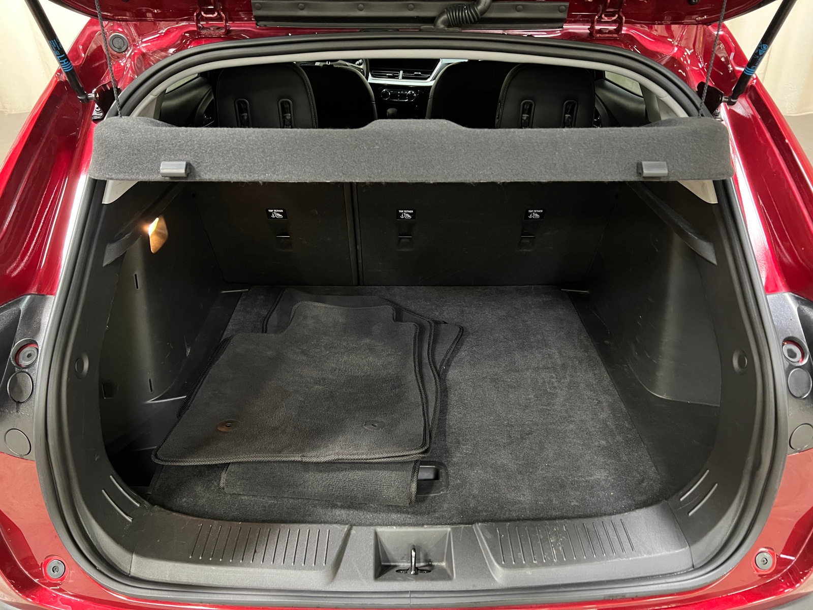 Thumbnail: 2025 Chevrolet Trax - 7