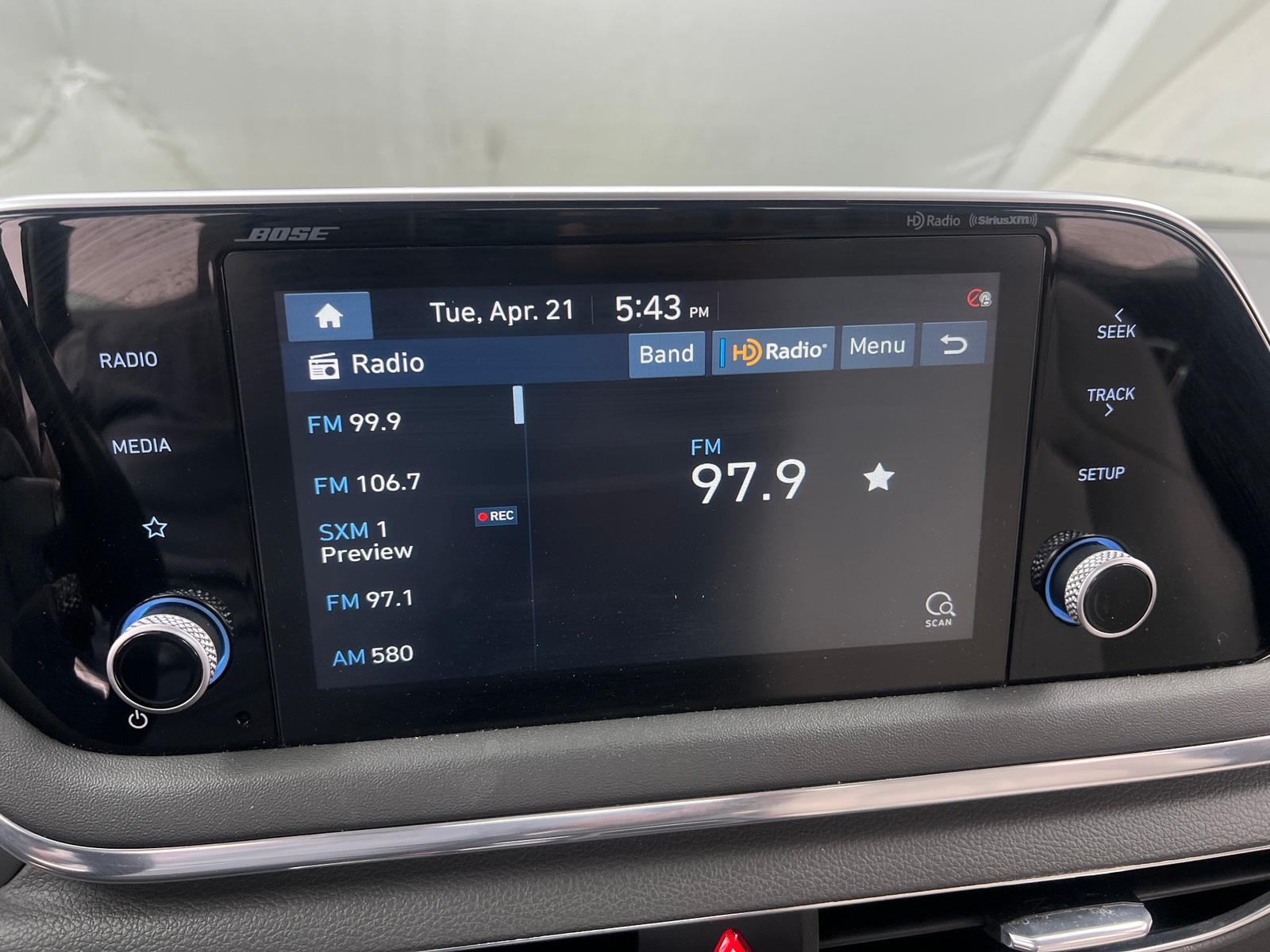 Thumbnail: 2020 Hyundai Sonata - 3