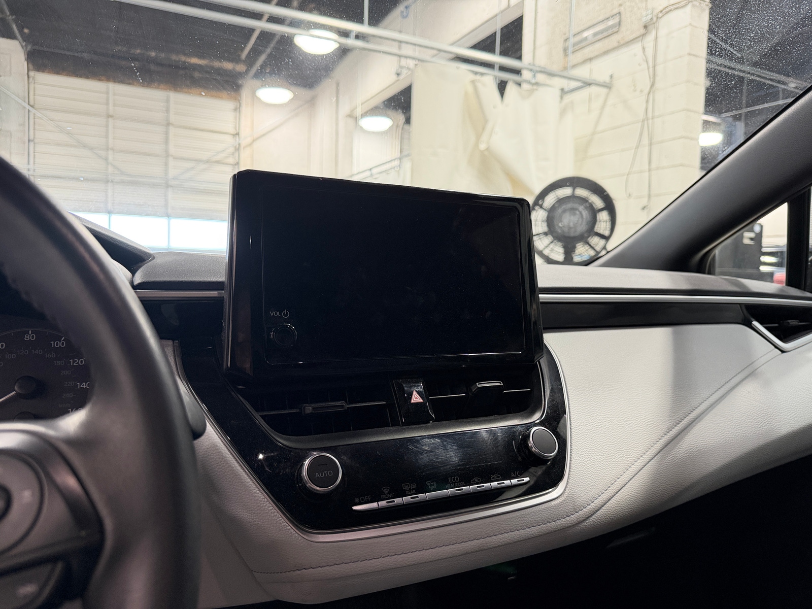 Thumbnail: 2024 Toyota Corolla - 4