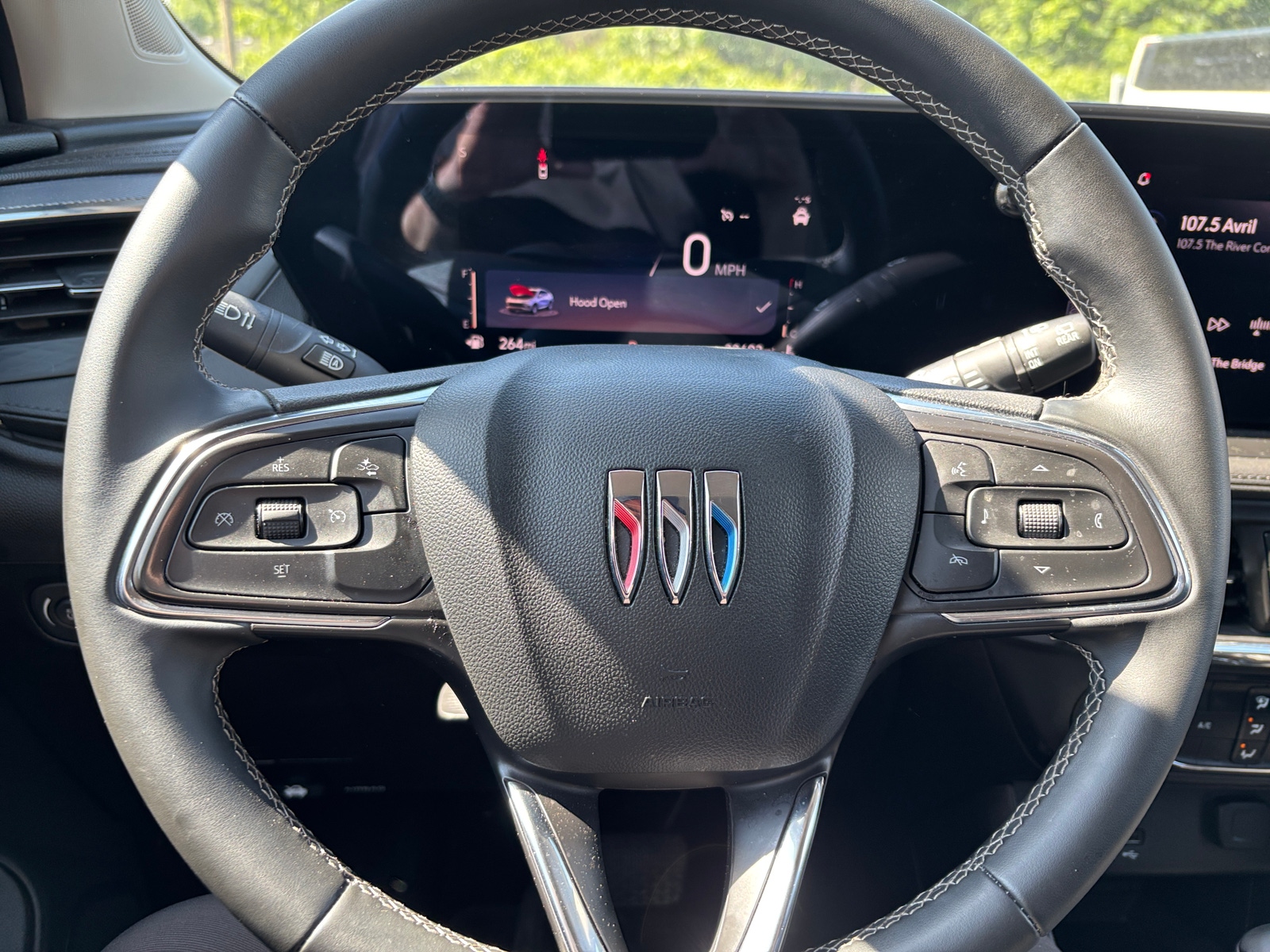 Thumbnail: 2025 Buick Encore GX - 5