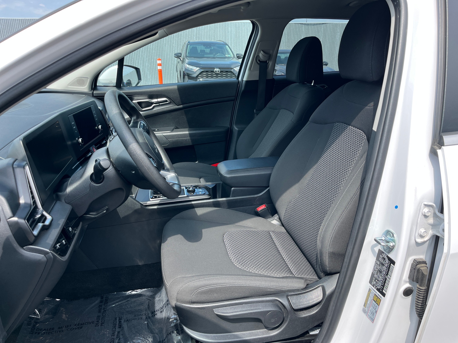 Thumbnail: 2025 Kia Sportage - 2