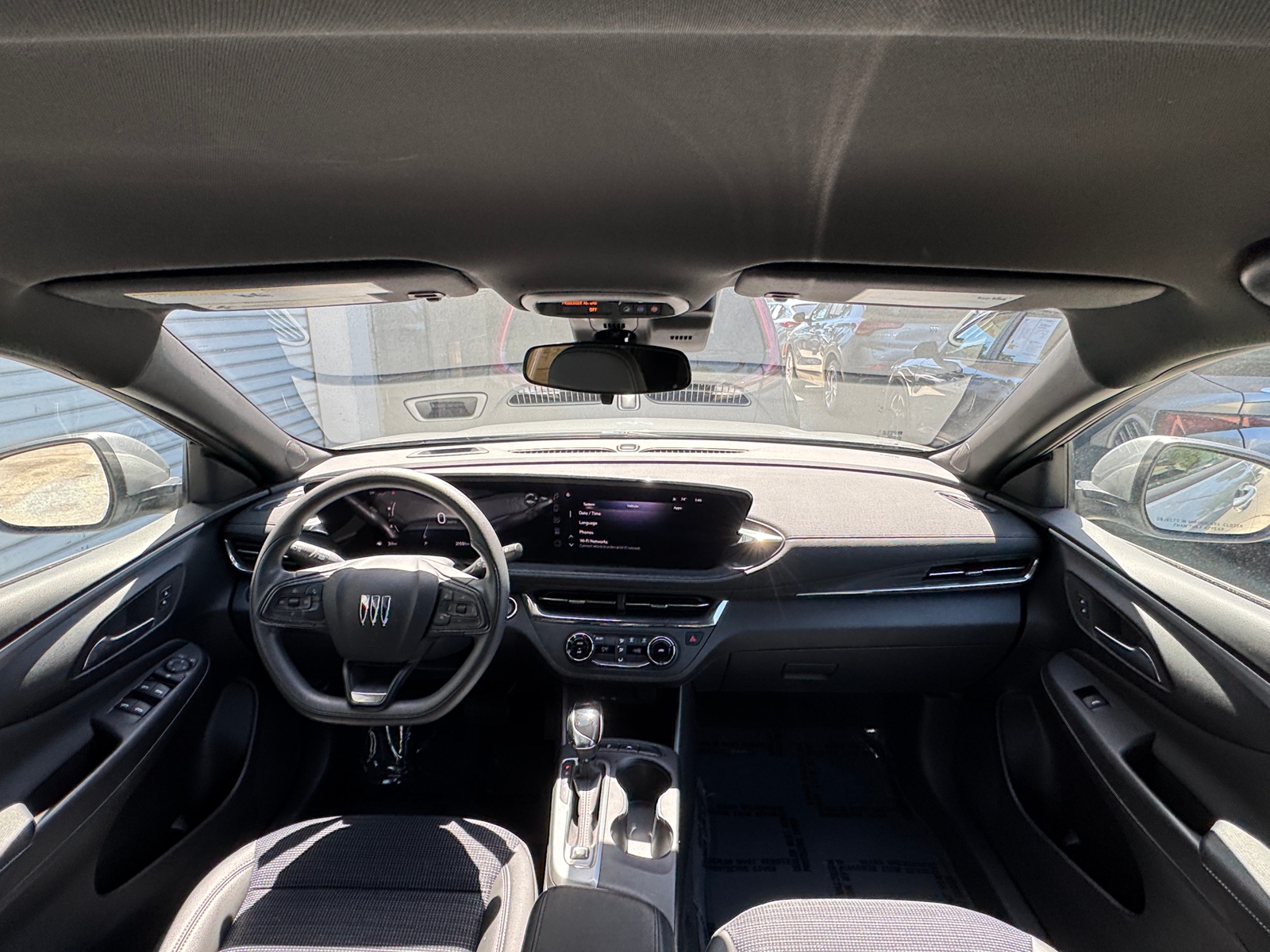 Thumbnail: 2025 Buick Envista - 3