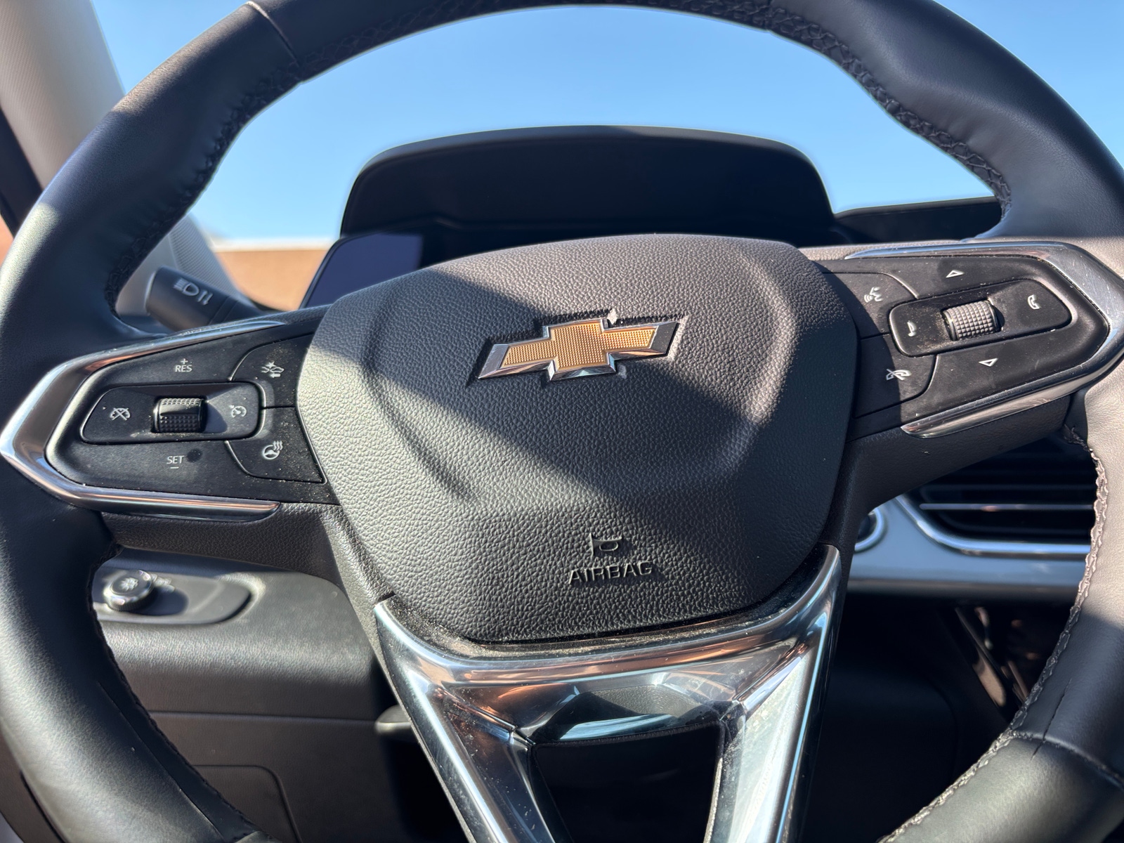 Thumbnail: 2025 Chevrolet Trax - 5