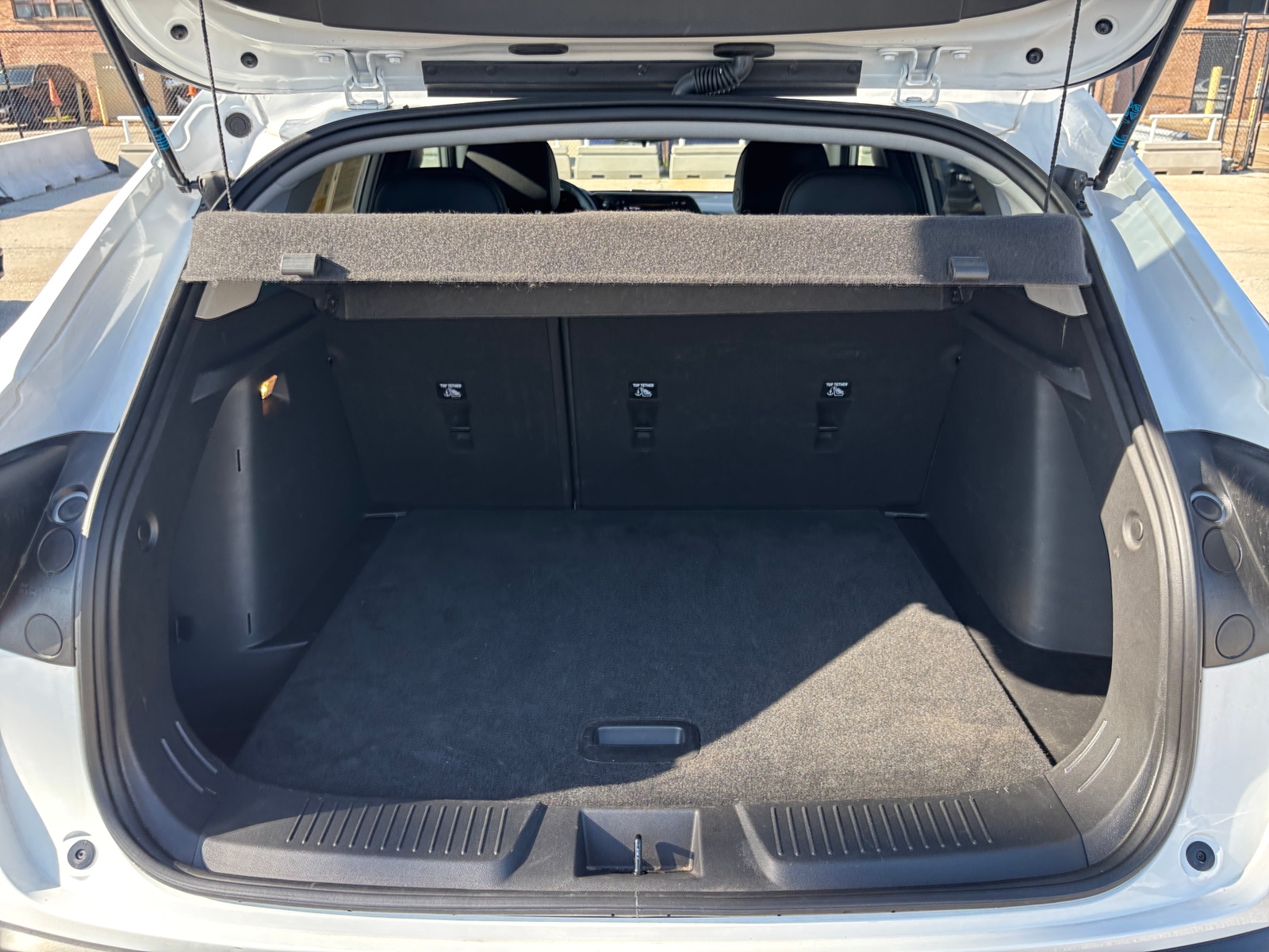 Thumbnail: 2025 Chevrolet Trax - 6