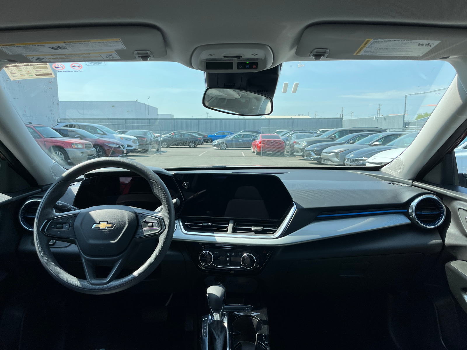 Thumbnail: 2025 Chevrolet Trax - 3