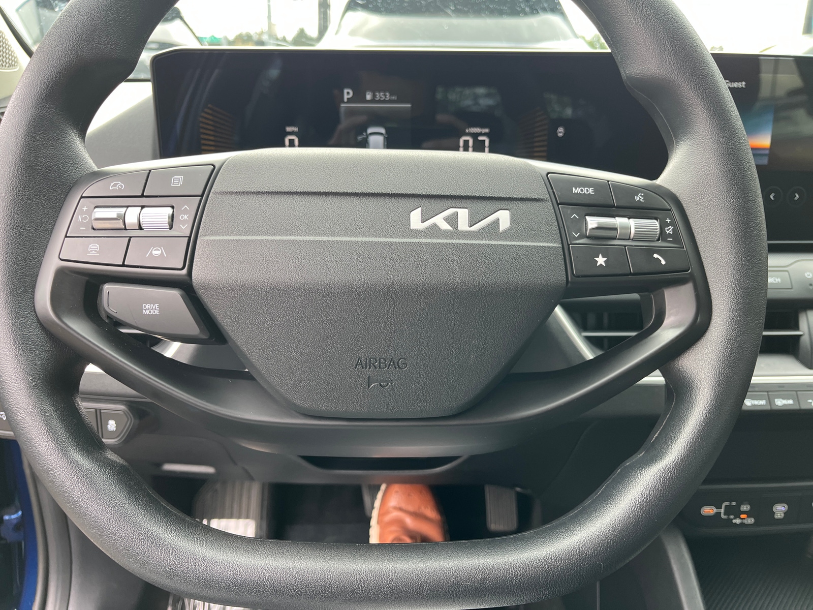 Thumbnail: 2025 Kia K4 - 5