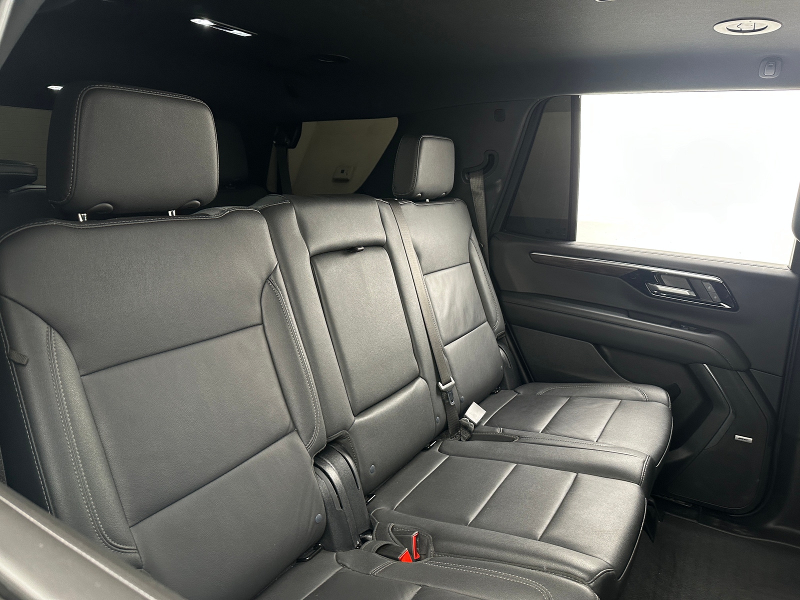 Thumbnail: 2025 Chevrolet Tahoe - 5