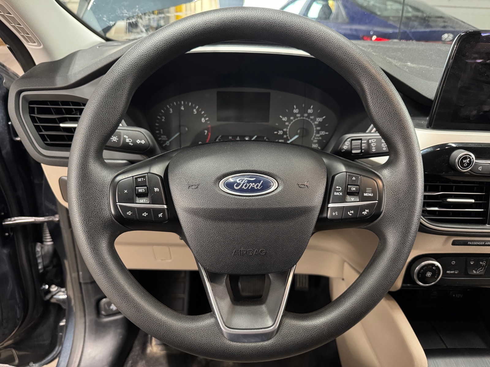 Thumbnail: 2022 Ford Escape - 5