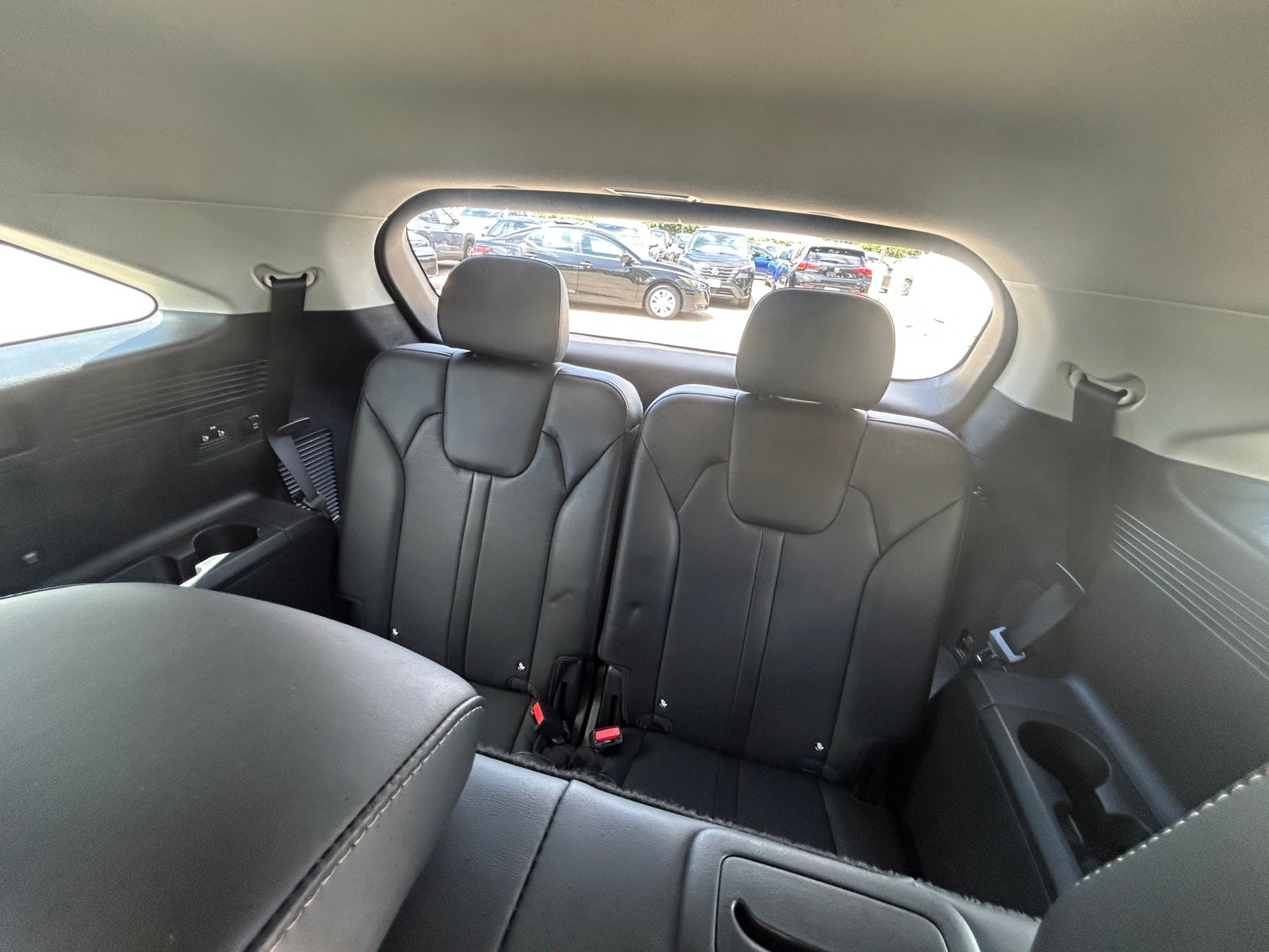 Thumbnail: 2024 Kia Sorento - 6