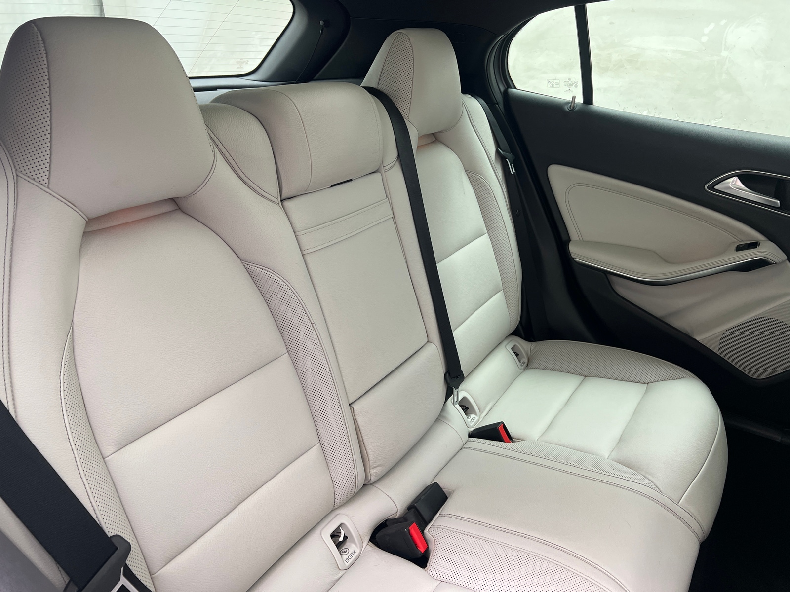 Thumbnail: 2015 Mercedes-Benz GLA - 5
