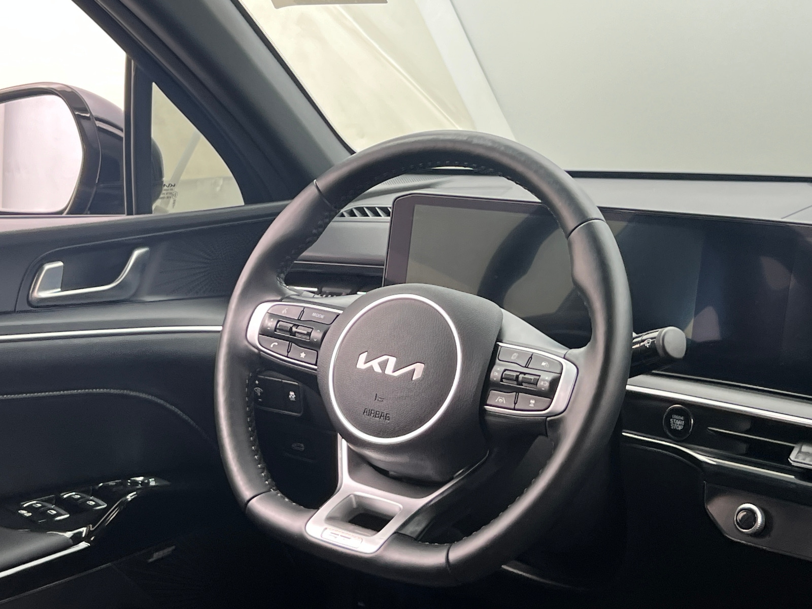 Thumbnail: 2025 Kia K5 - 4