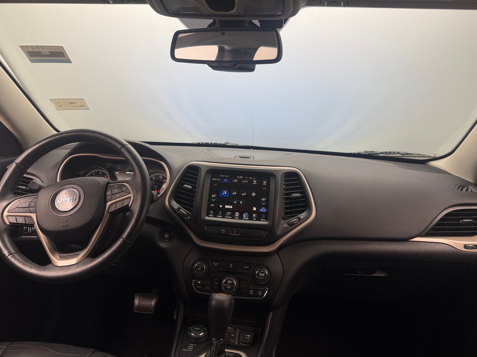 Thumbnail: 2018 Jeep Cherokee - 2