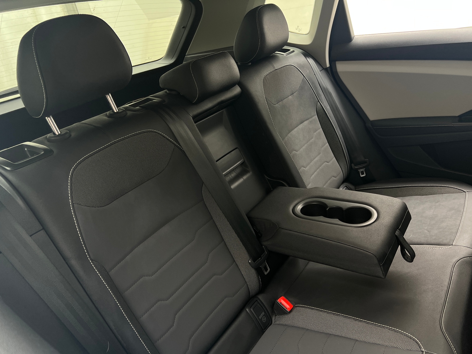 Thumbnail: 2025 Volkswagen Taos - 6