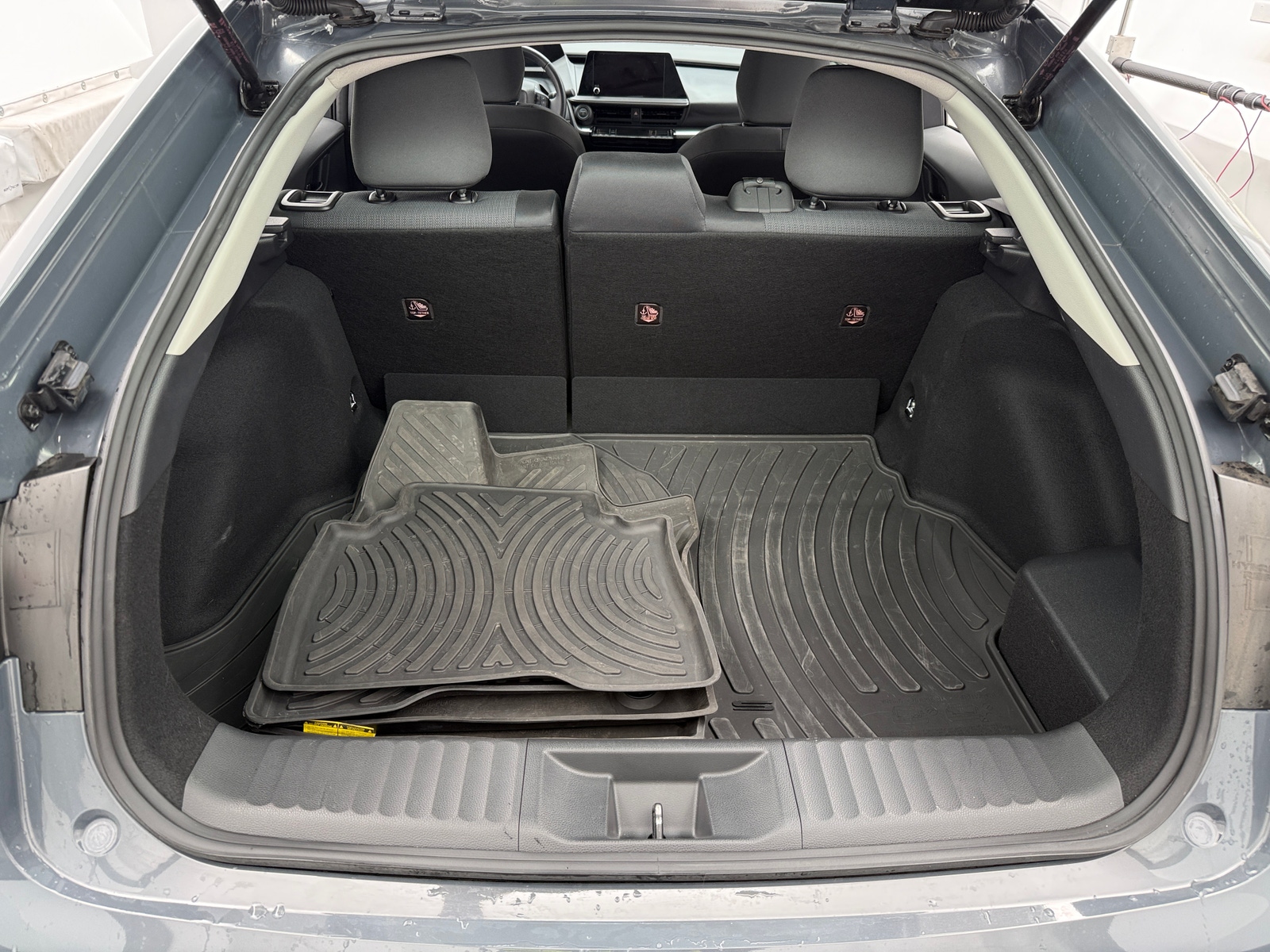 Thumbnail: 2025 Toyota Prius - 7