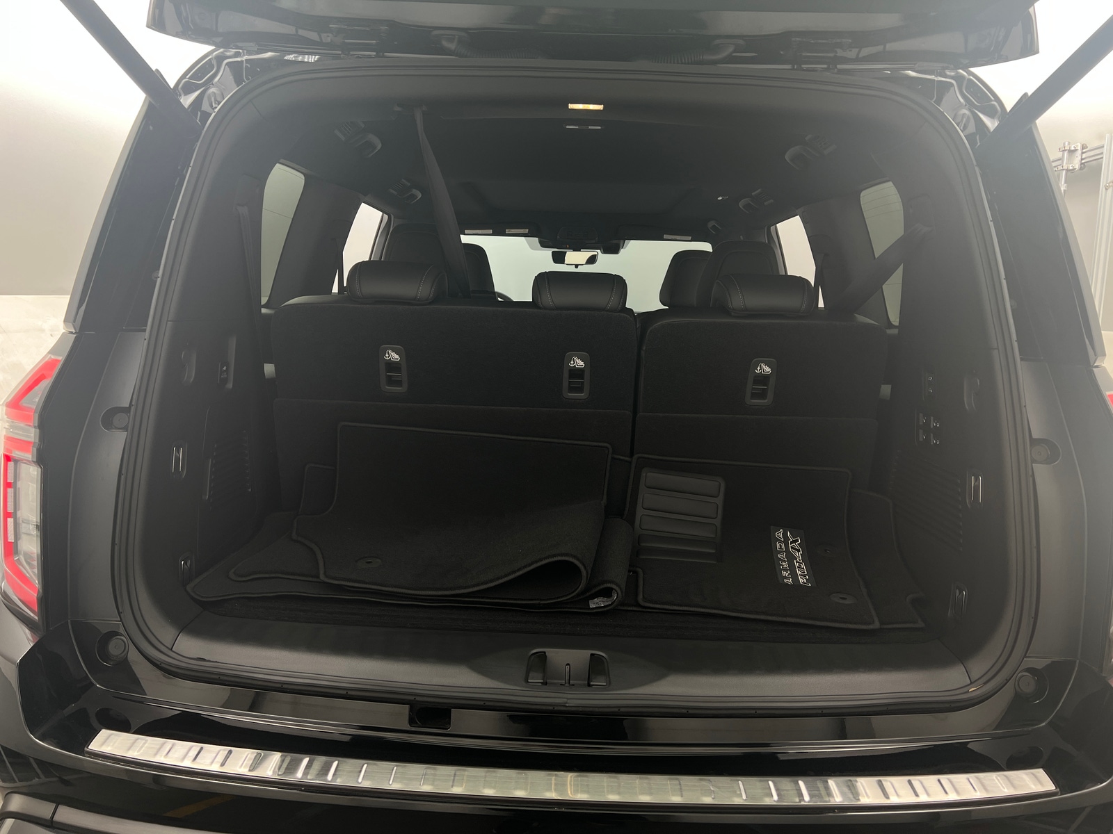 Thumbnail: 2025 Nissan Armada - 6