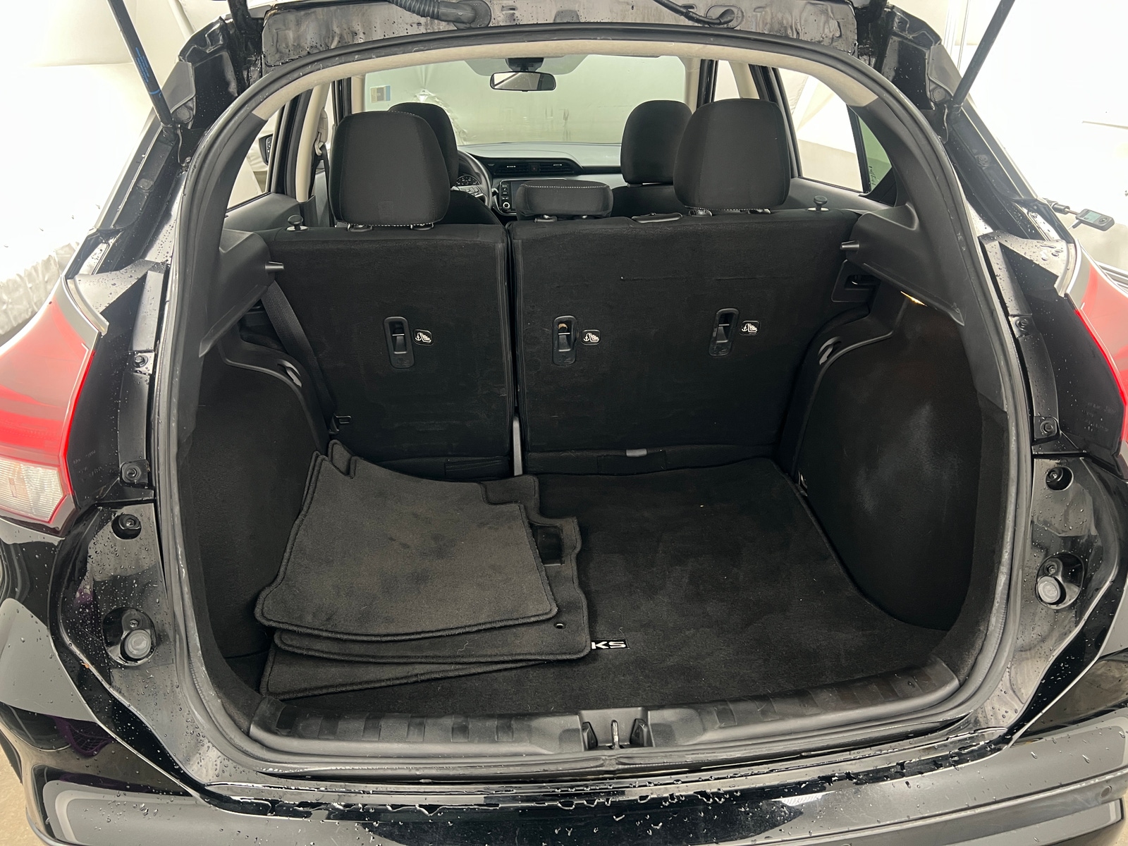 Thumbnail: 2021 Nissan Kicks - 7