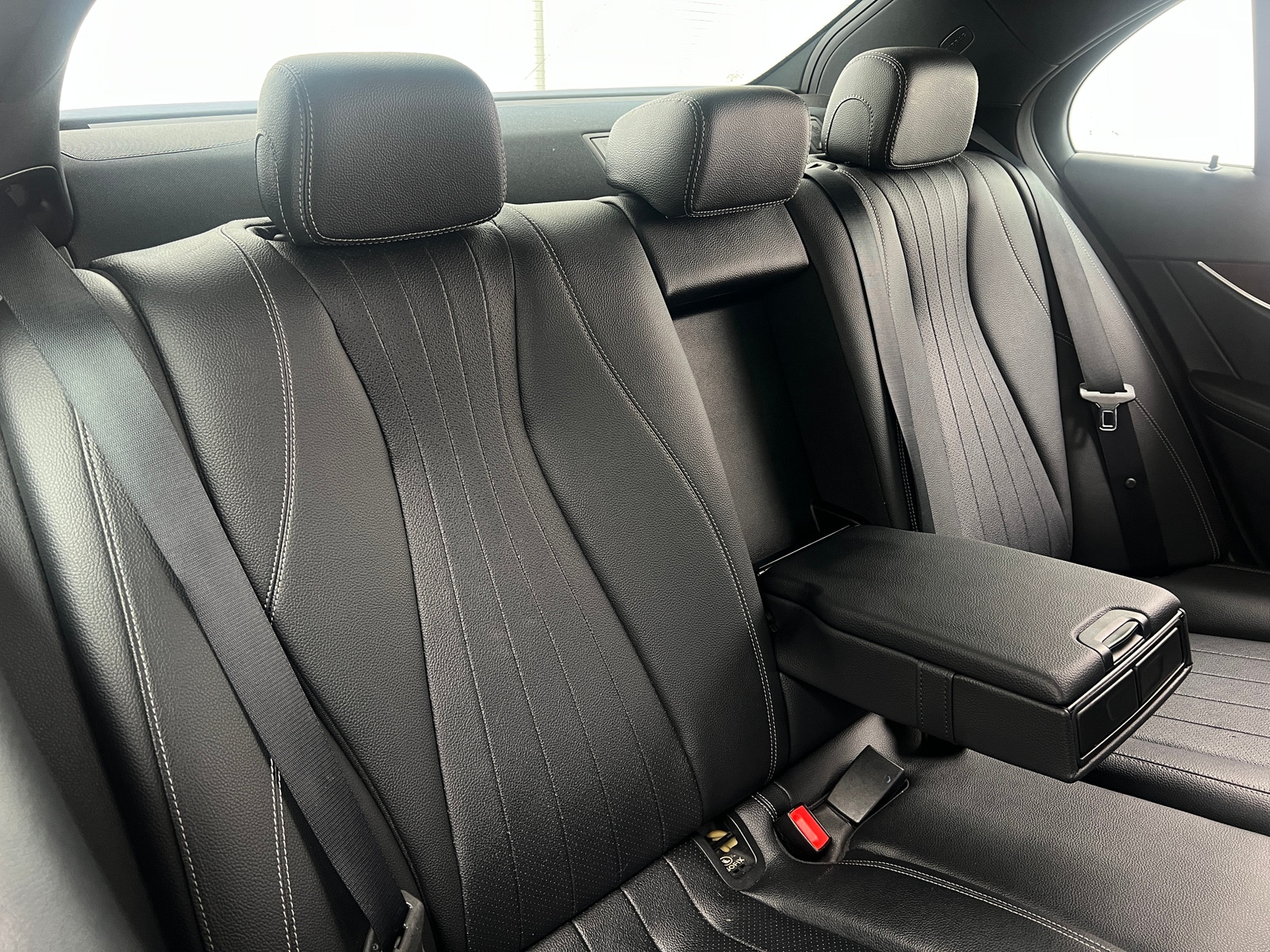 Thumbnail: 2018 Mercedes-Benz E-Class - 5