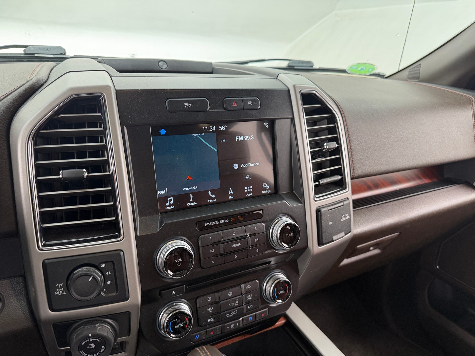 Thumbnail: 2018 Ford Econoline - 3