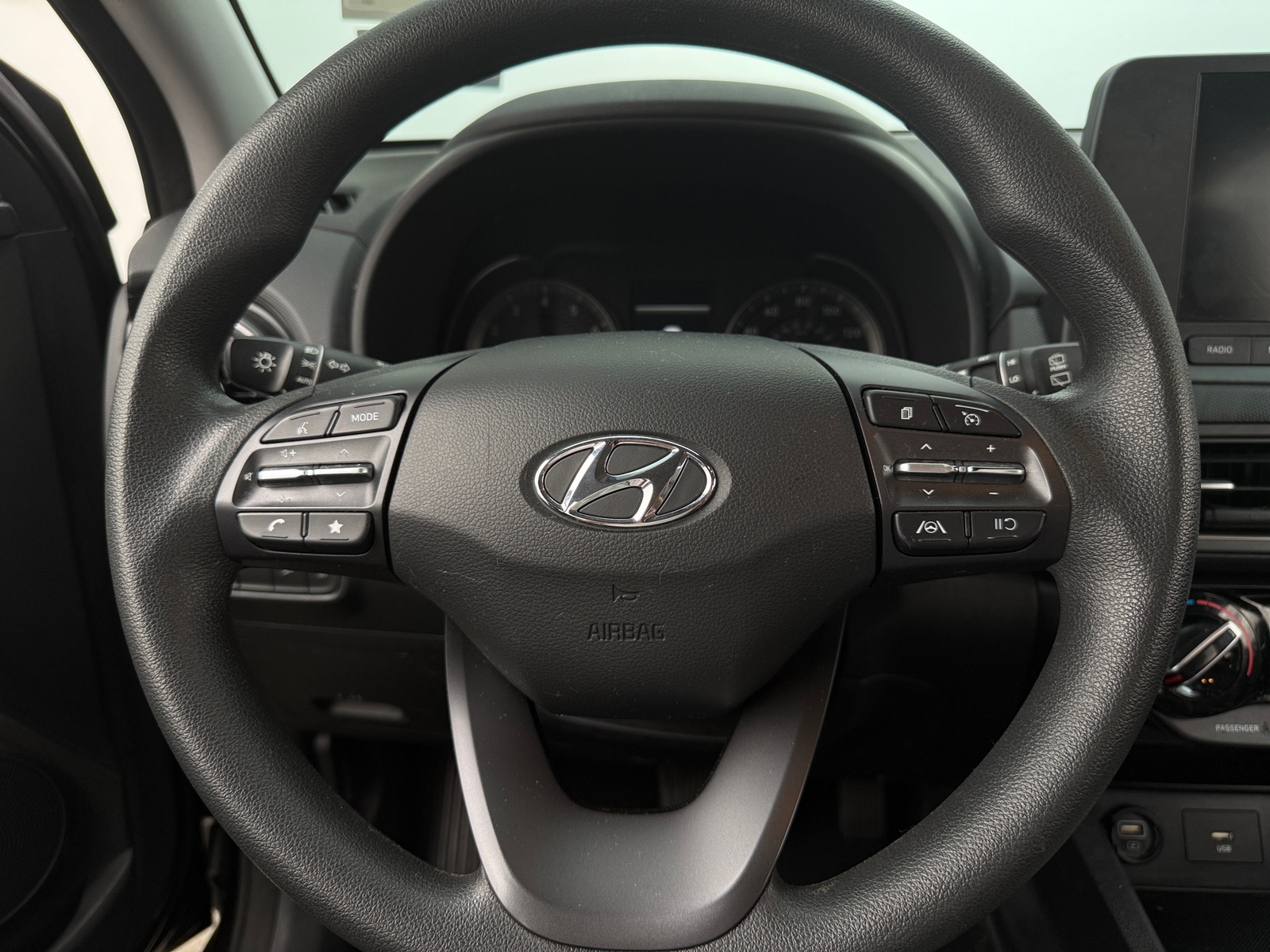 Thumbnail: 2022 Hyundai Kona - 5