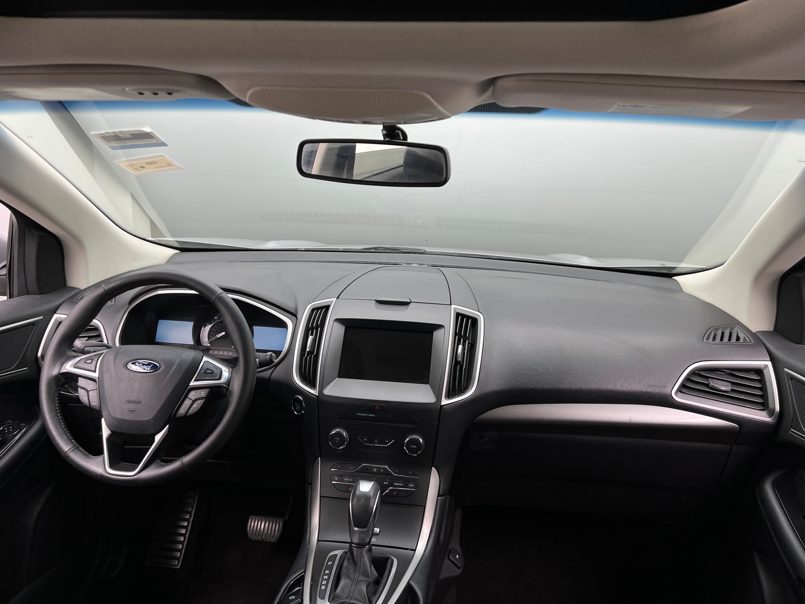Thumbnail: 2015 Ford Edge - 3