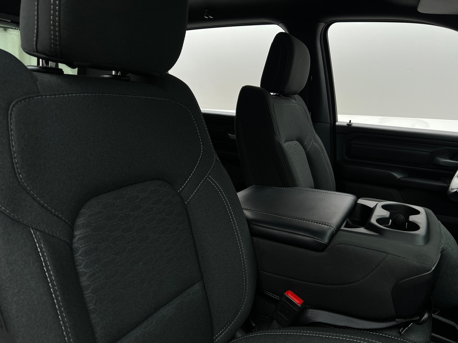 Thumbnail: 2025 RAM 1500 - 2