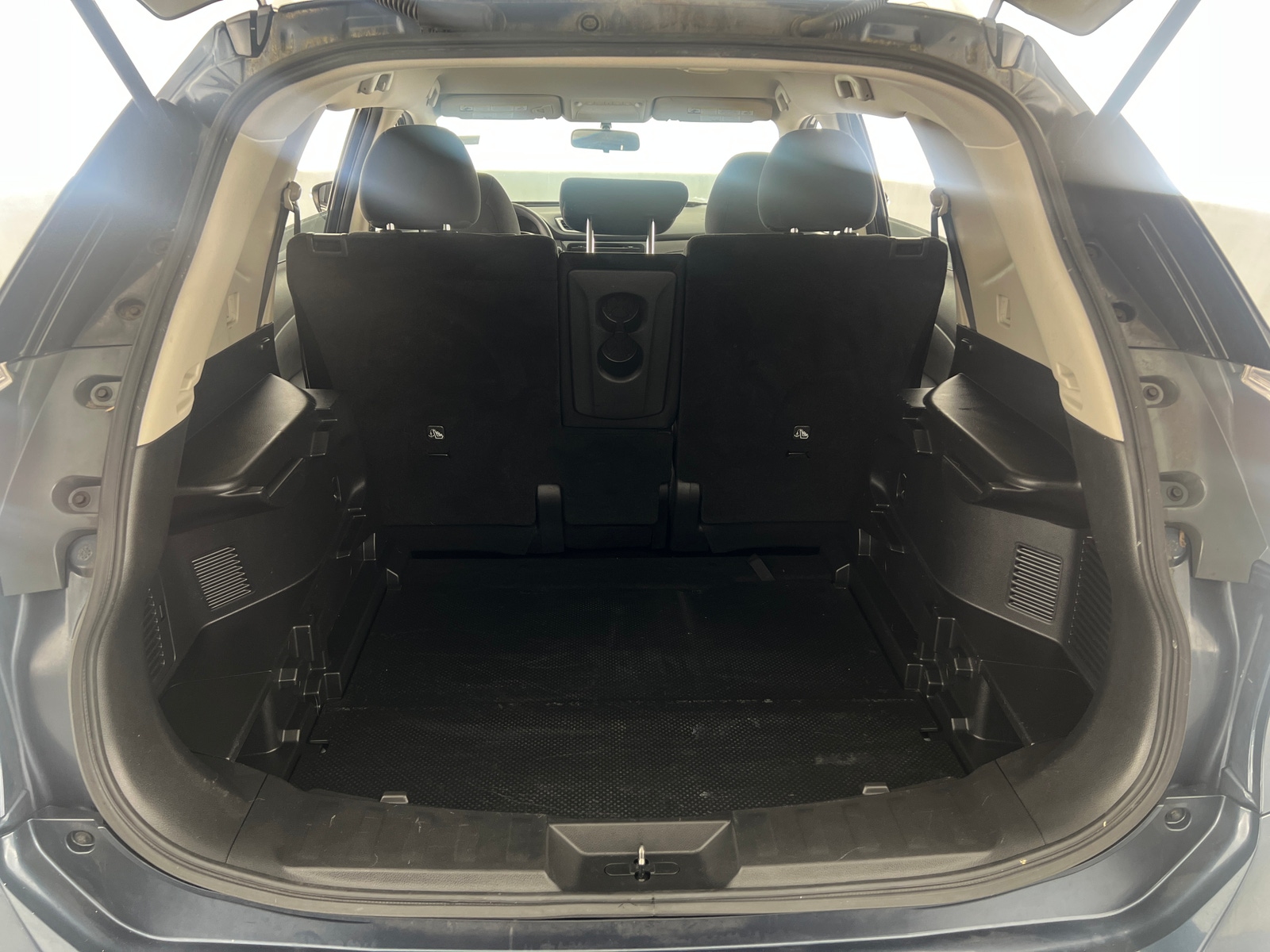 Thumbnail: 2016 Nissan Rogue - 7