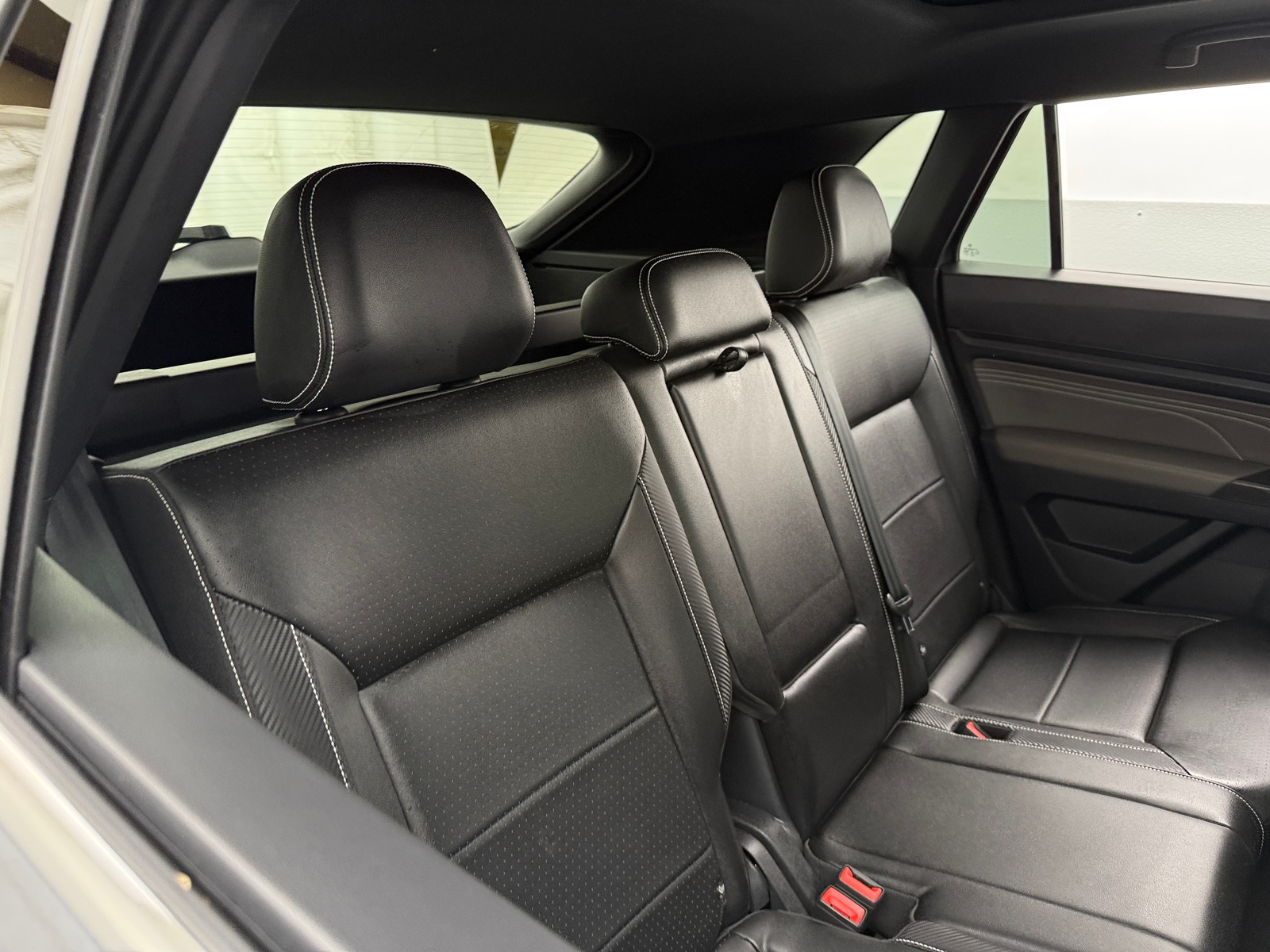 Thumbnail: 2023 Volkswagen Atlas - 5