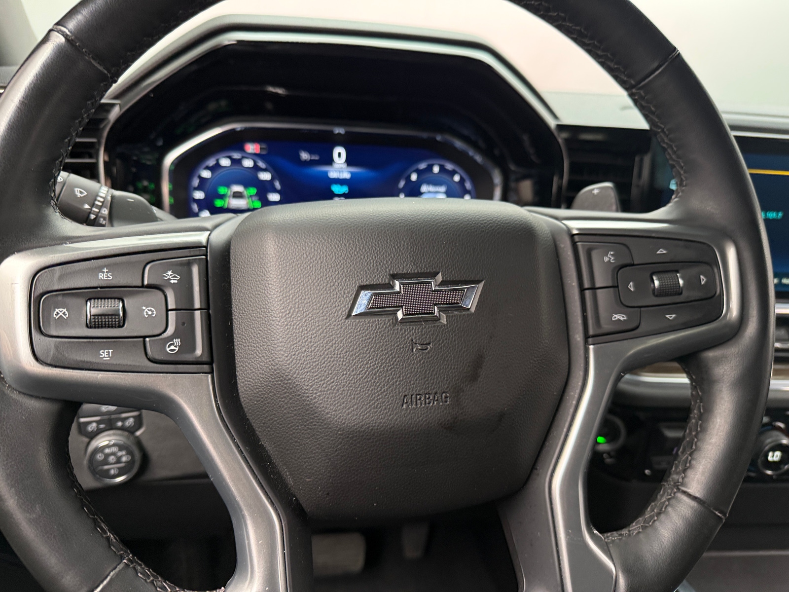 Thumbnail: 2024 Chevrolet Silverado 1500 - 5