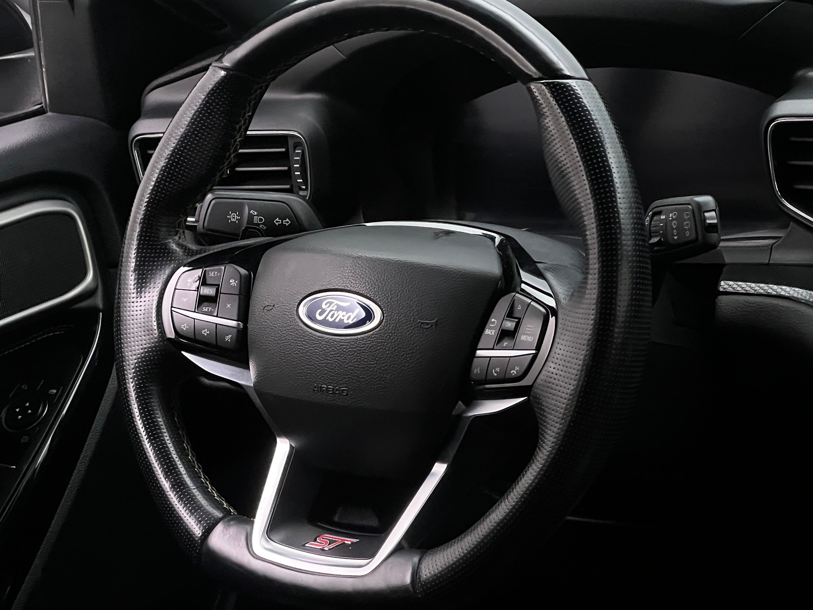 Thumbnail: 2021 Ford Explorer - 5
