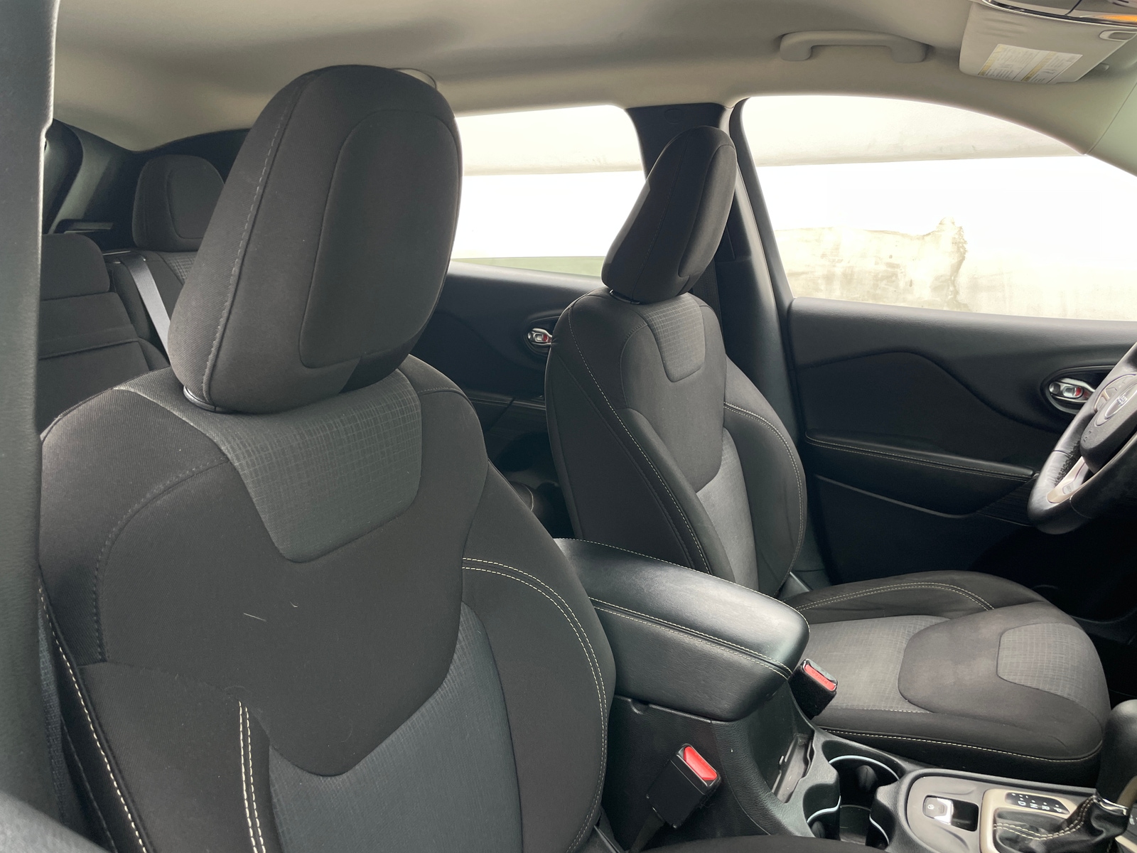 Thumbnail: 2015 Jeep Cherokee - 2