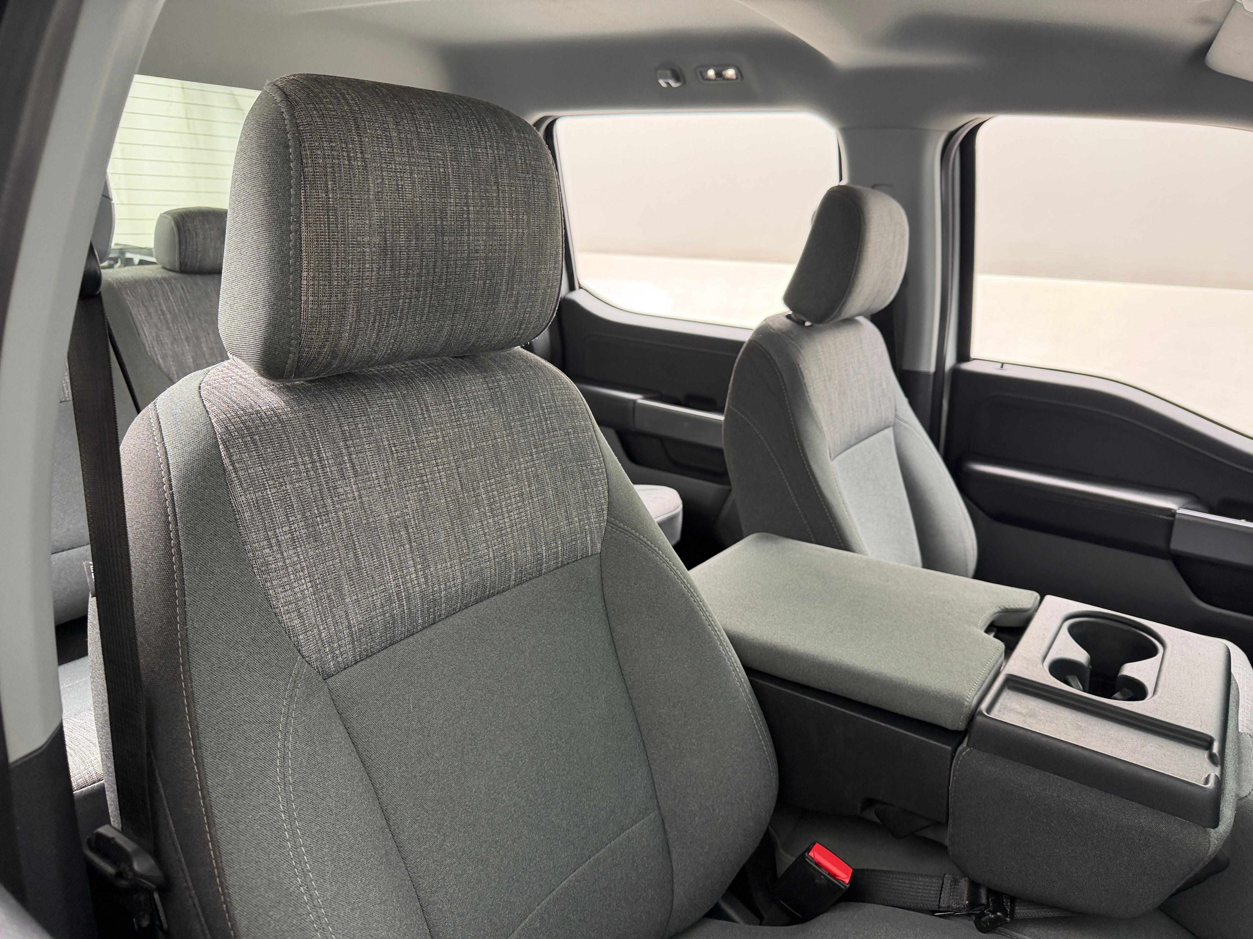 2023 Ford F-150 XLT - Photo 3