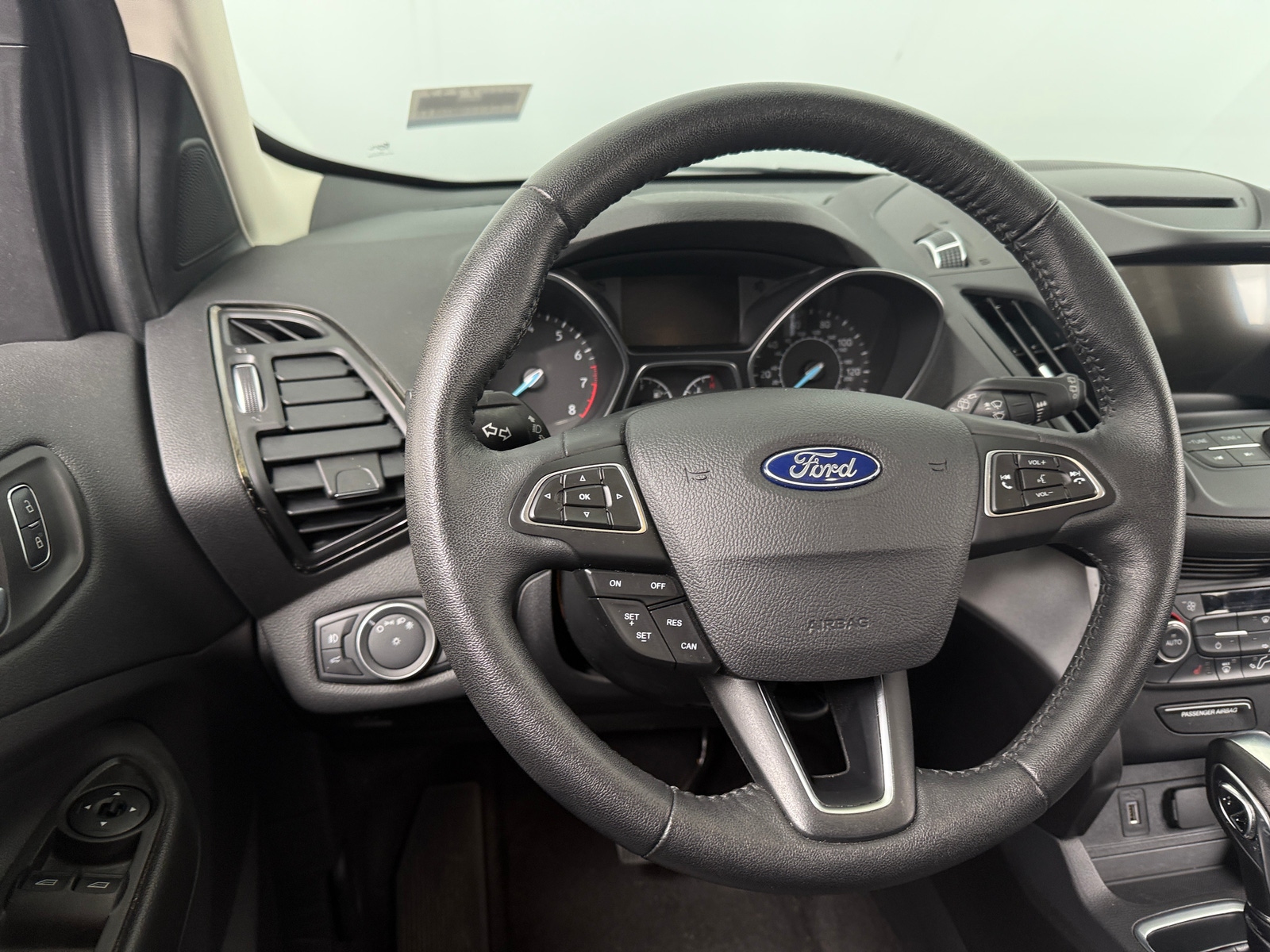 Thumbnail: 2018 Ford Escape - 4