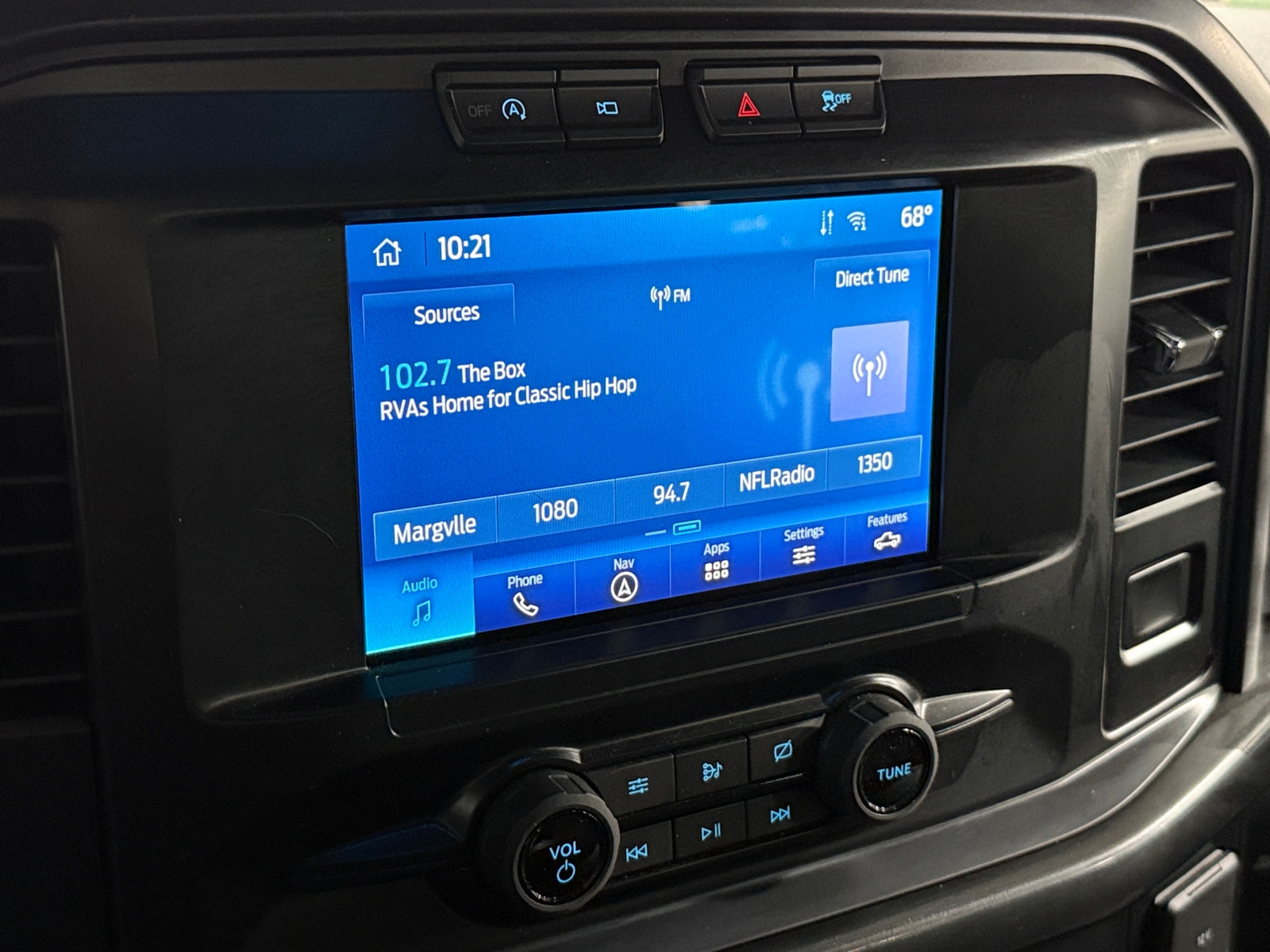 Thumbnail: 2021 Ford Econoline - 4