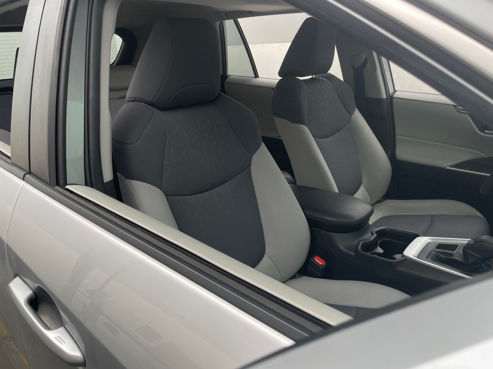 Thumbnail: 2019 Toyota RAV4 - 2