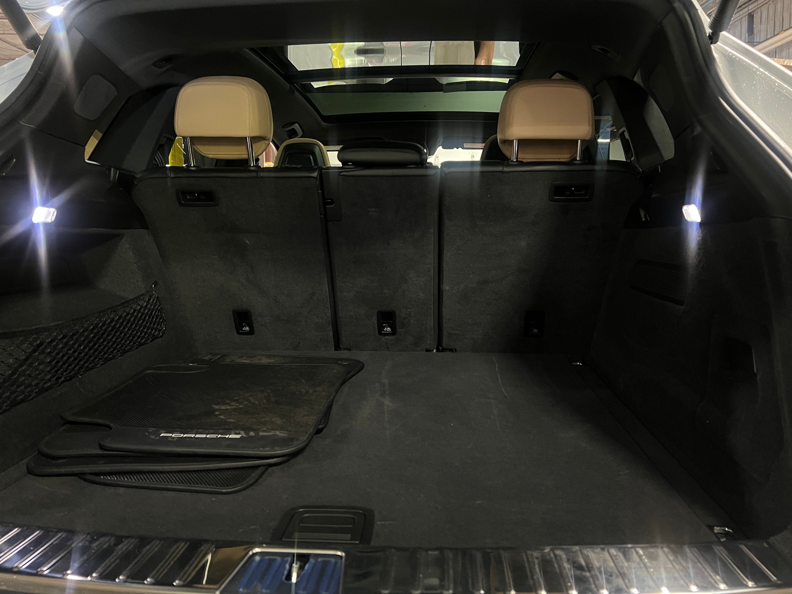 Thumbnail: 2024 Porsche Cayenne - 6