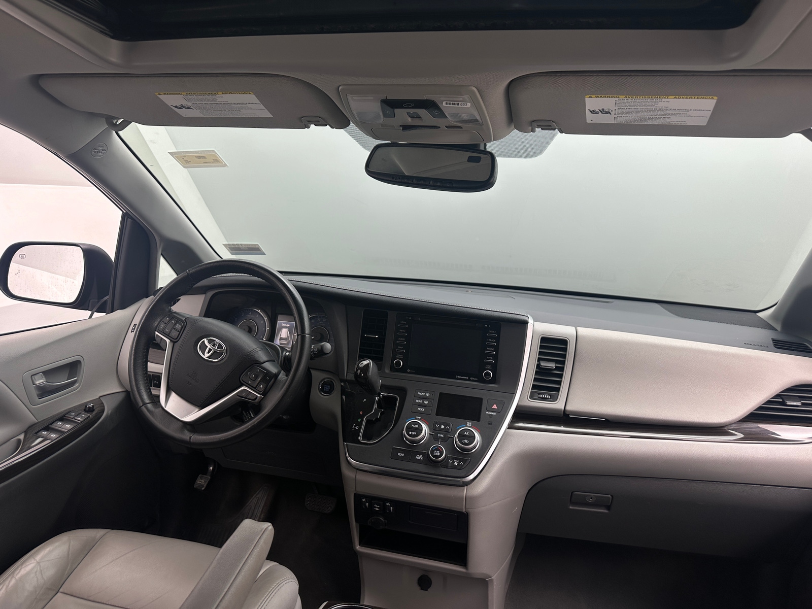 Thumbnail: 2018 Toyota Sienna - 2