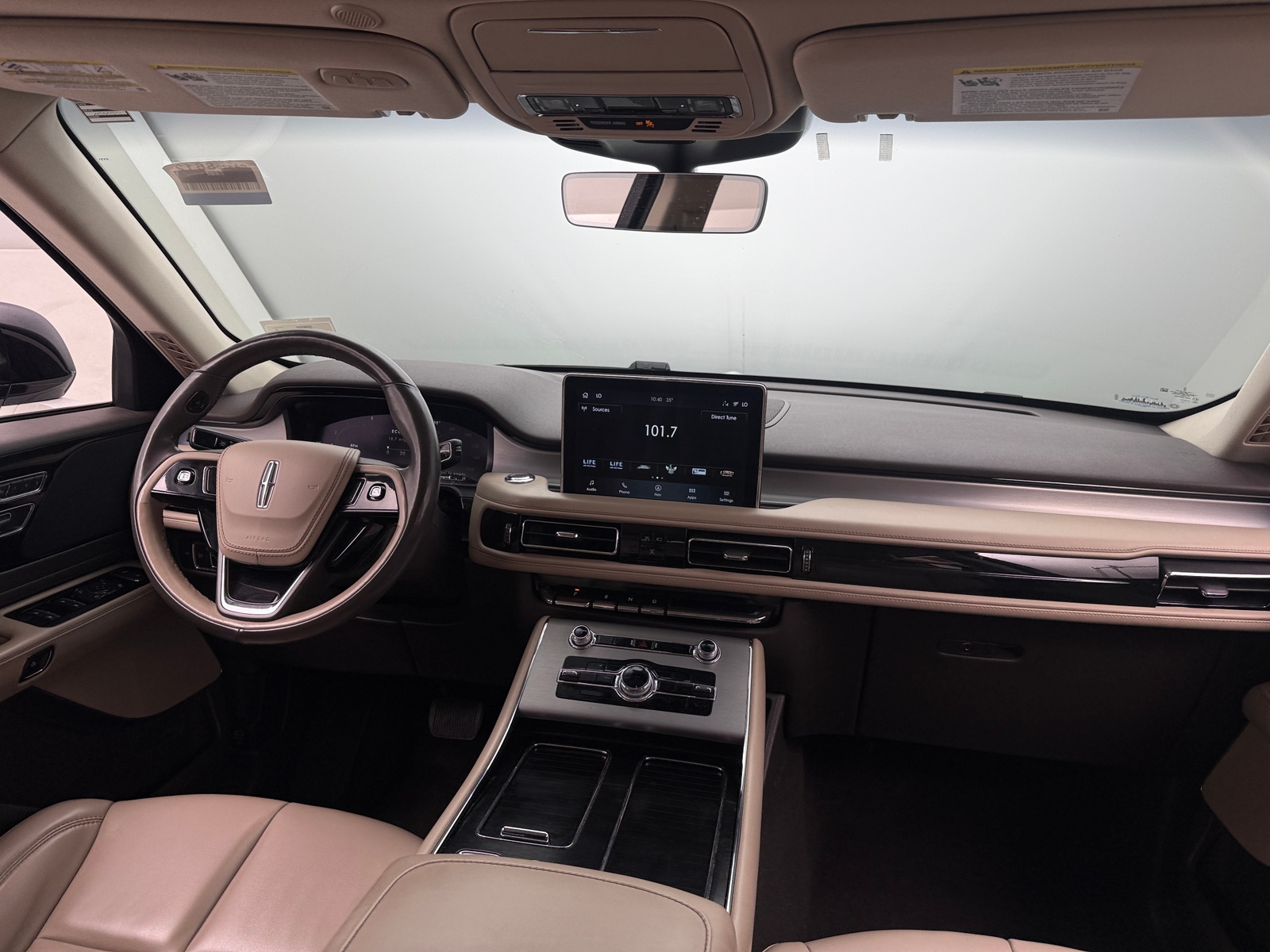 Thumbnail: 2021 Lincoln Aviator - 2