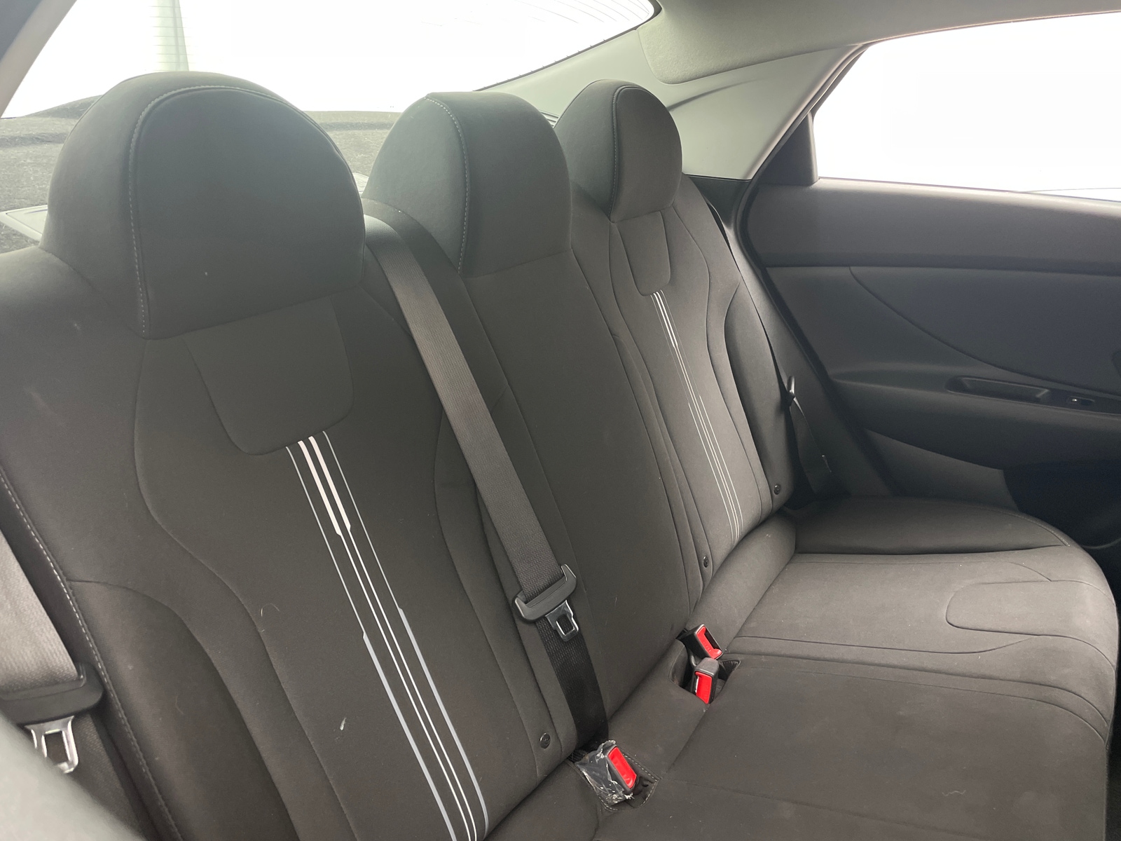 Thumbnail: 2022 Hyundai Elantra - 6