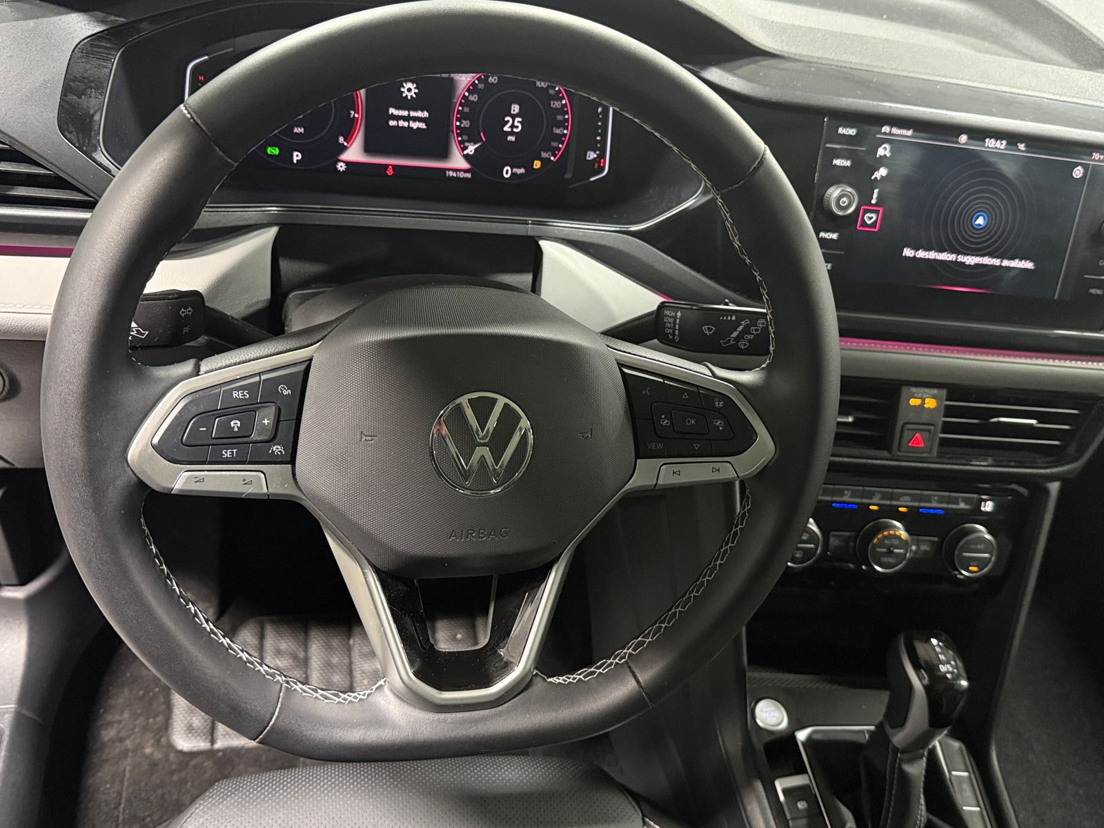 Thumbnail: 2024 Volkswagen Taos - 4