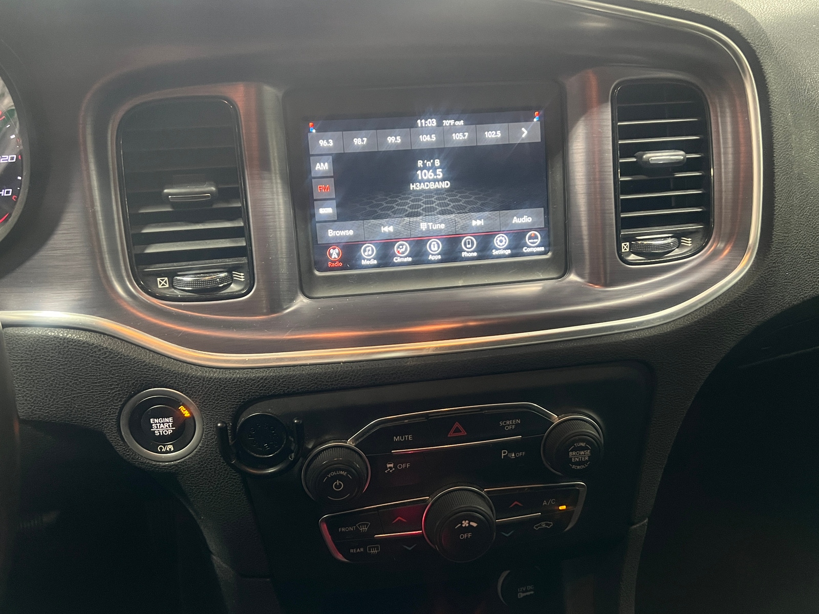 Thumbnail: 2018 Dodge Charger - 3