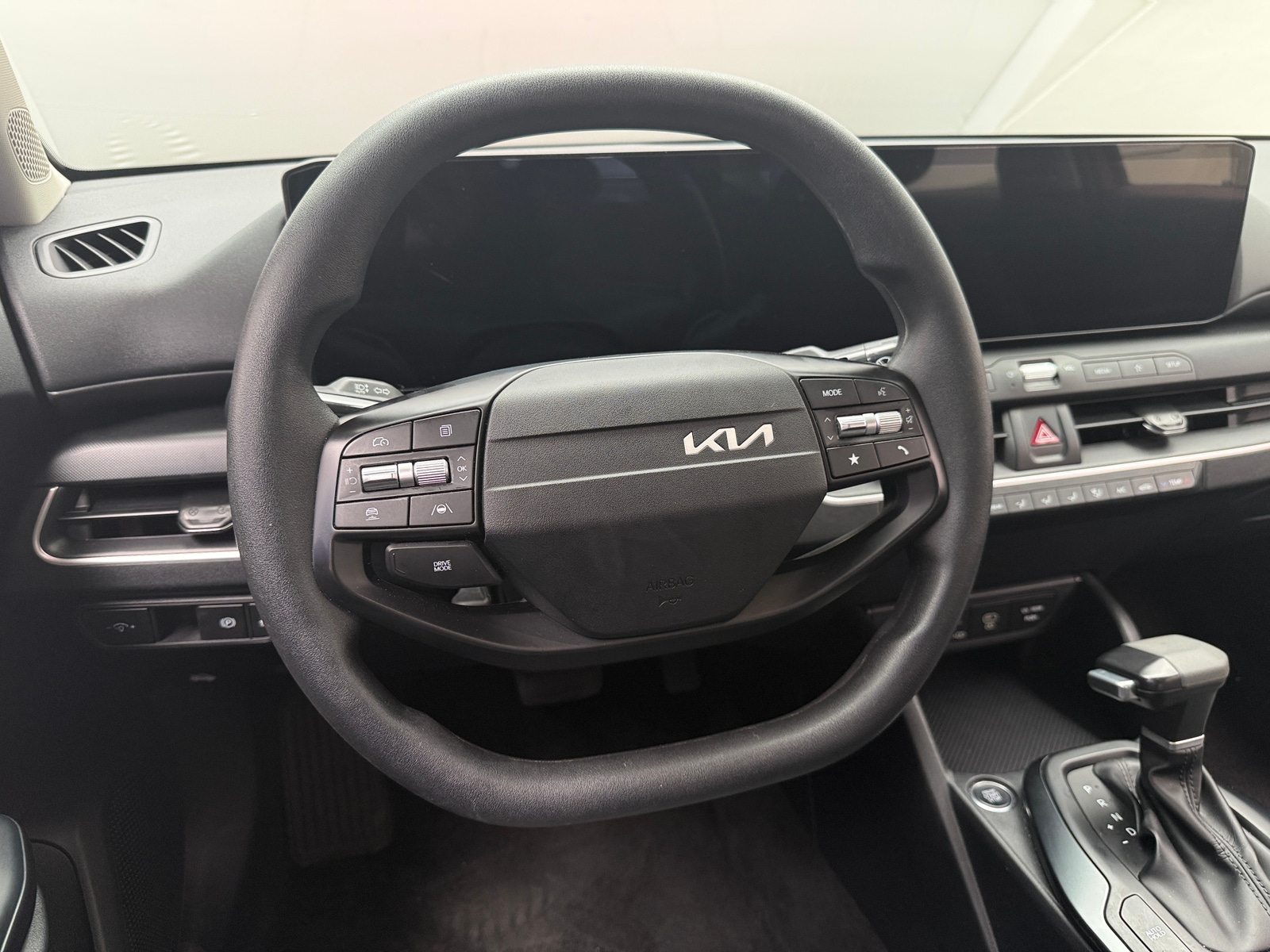 Thumbnail: 2025 Kia K4 - 5