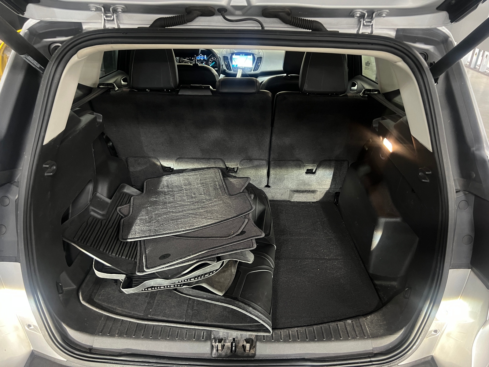 Thumbnail: 2019 Ford Escape - 6
