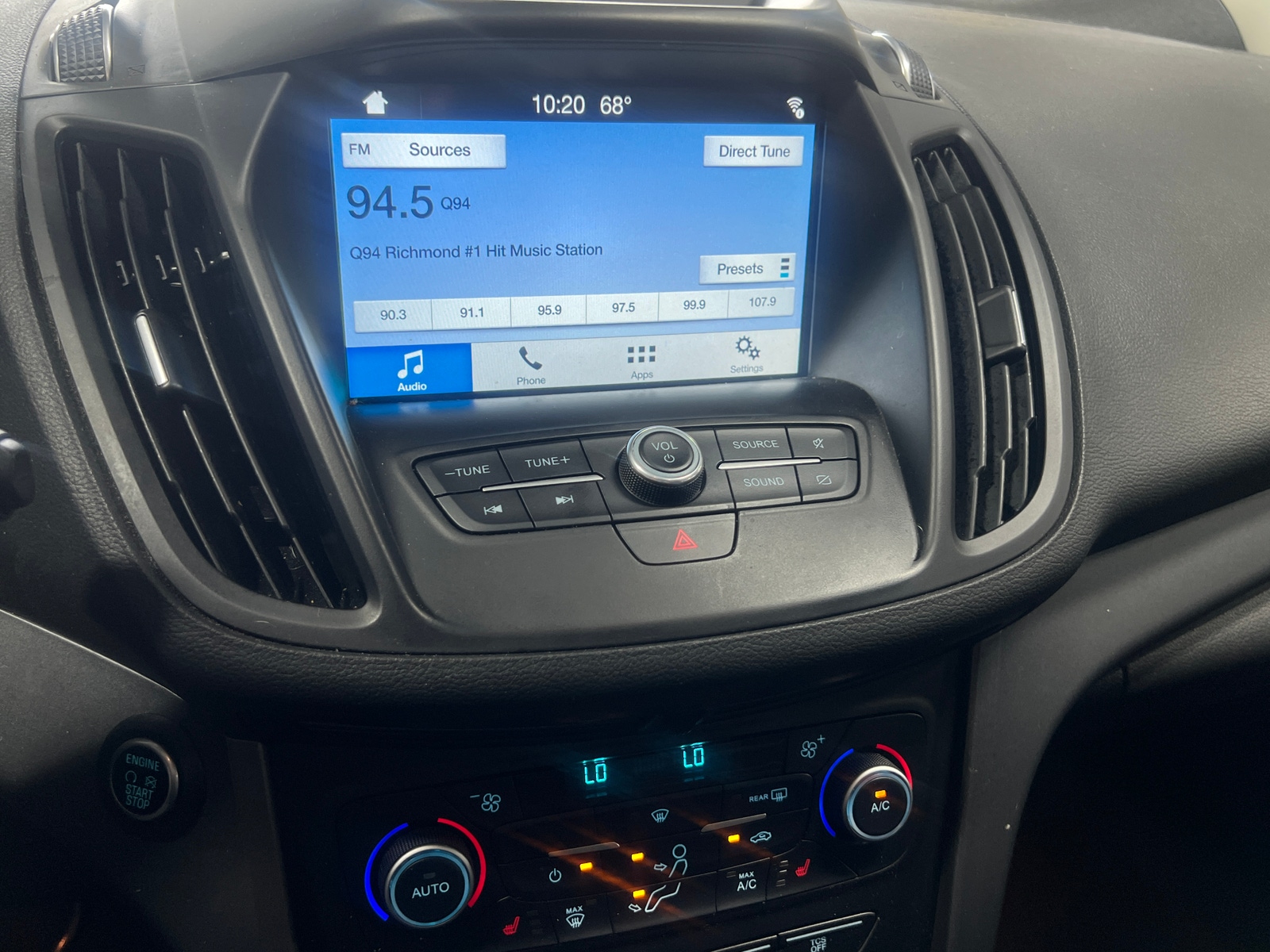 Thumbnail: 2019 Ford Escape - 3