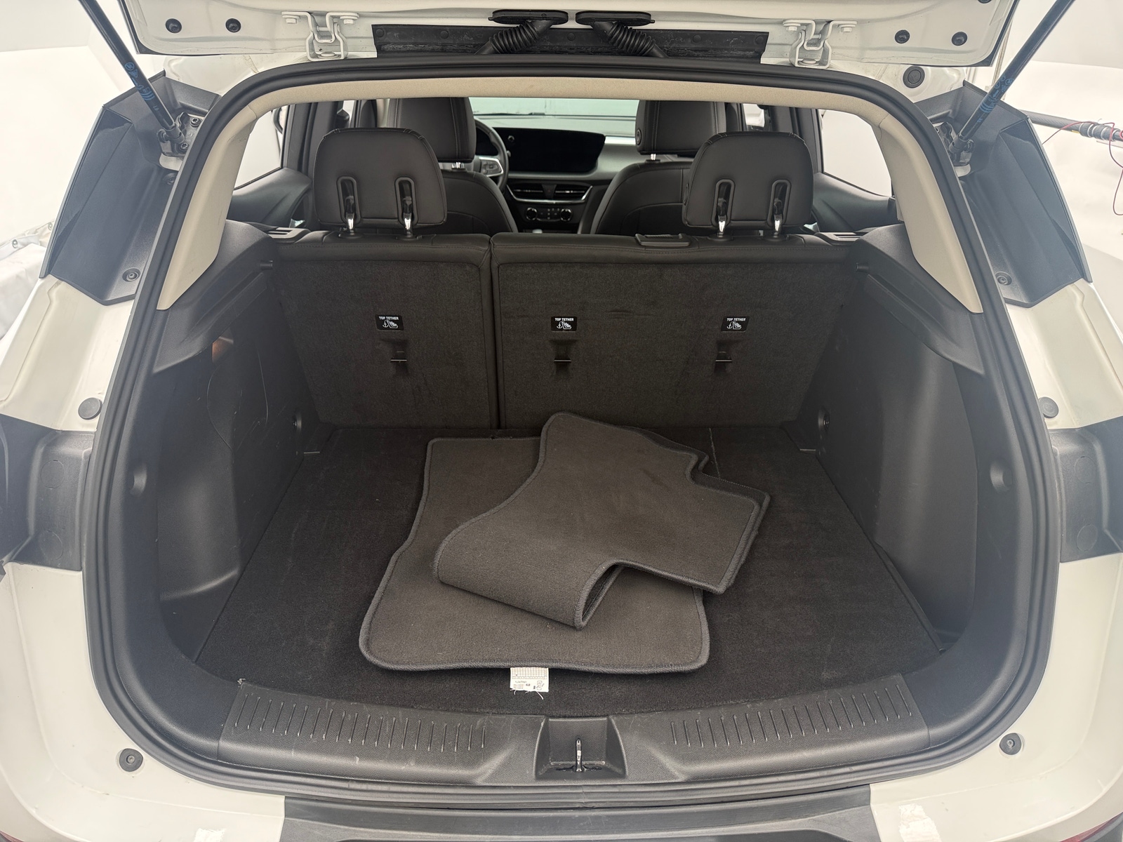 Thumbnail: 2025 Buick Encore GX - 6