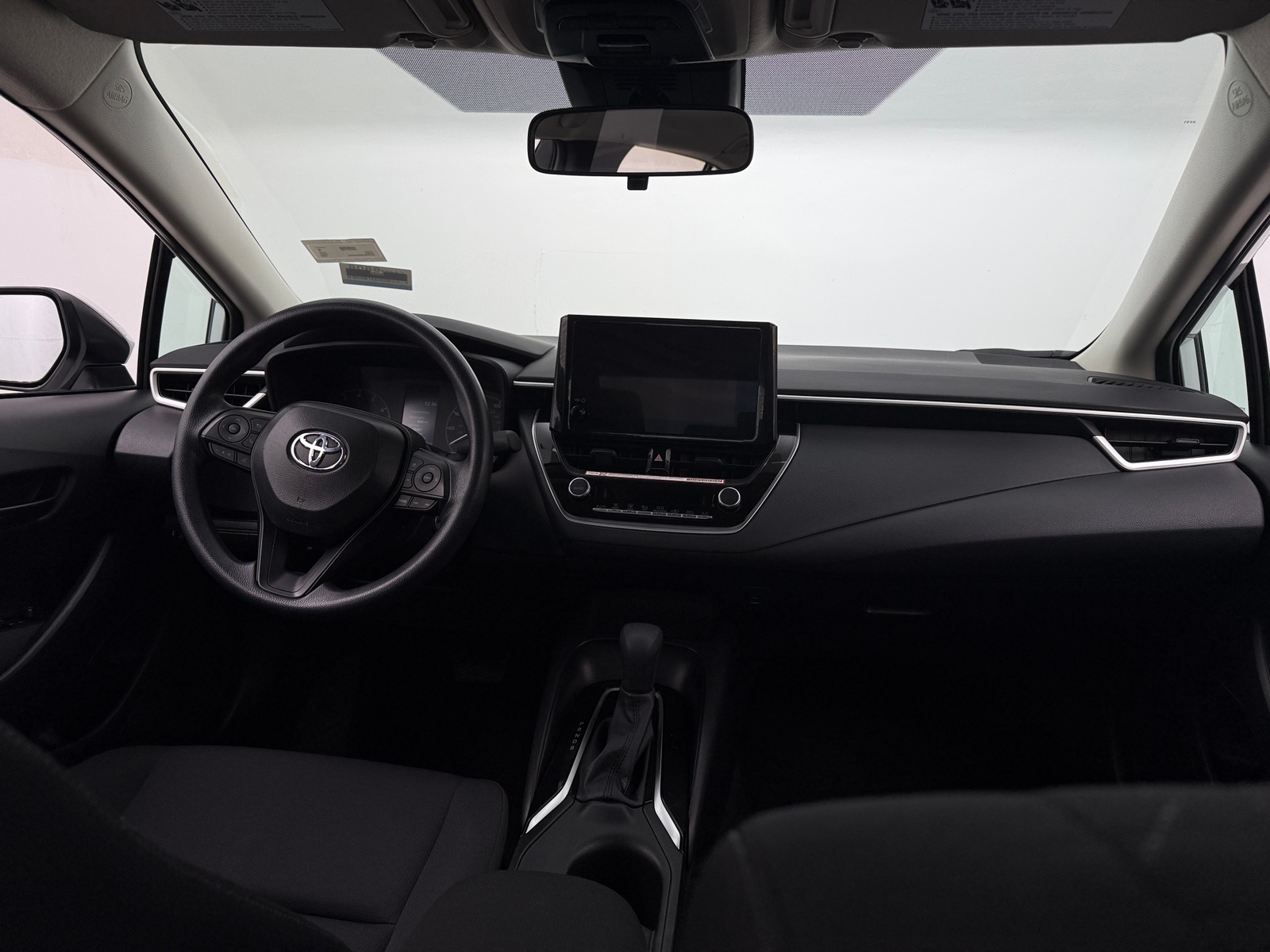 Thumbnail: 2025 Toyota Corolla - 3