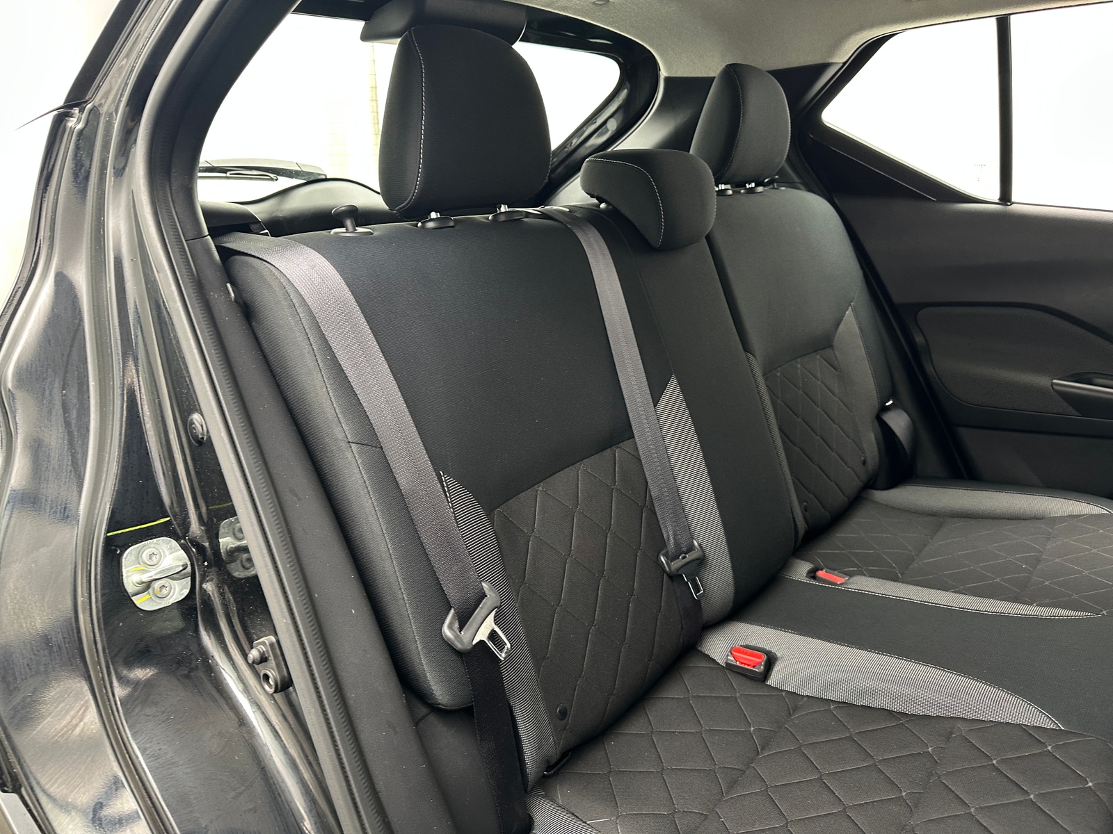 Thumbnail: 2019 Nissan Kicks - 6