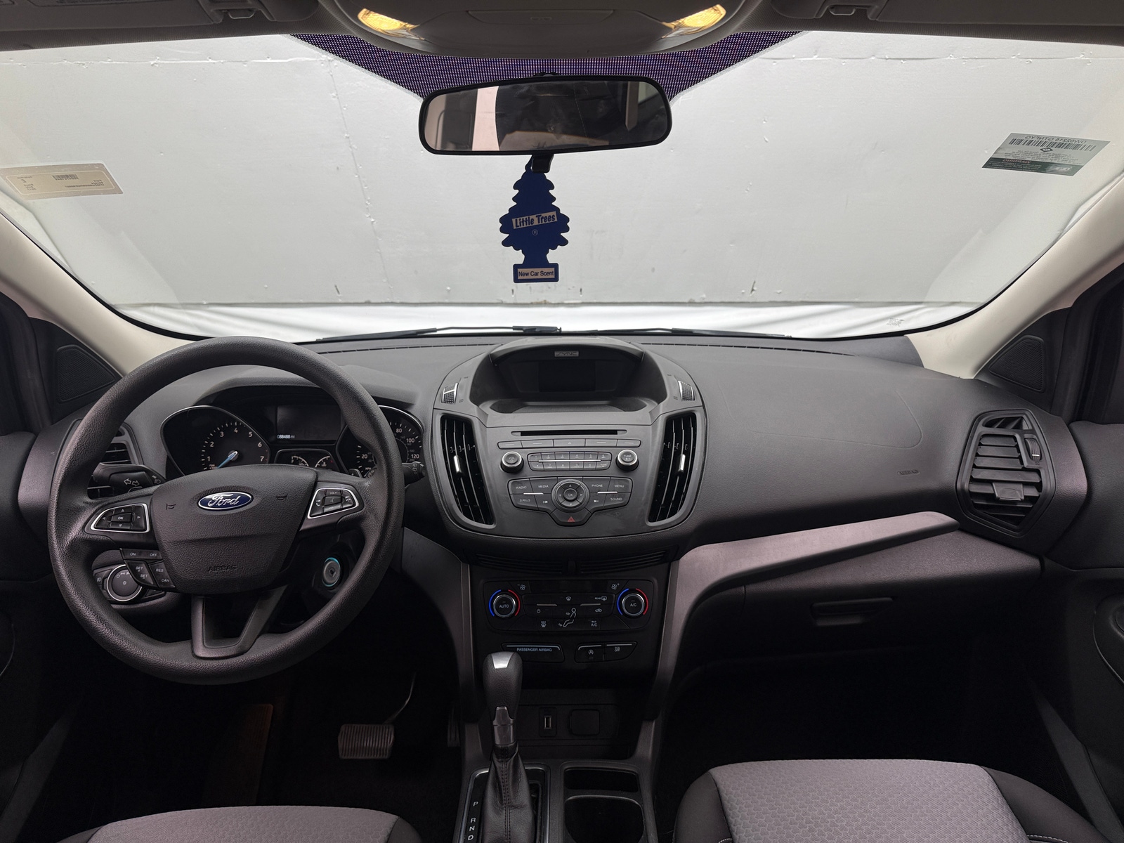 Thumbnail: 2017 Ford Escape - 3