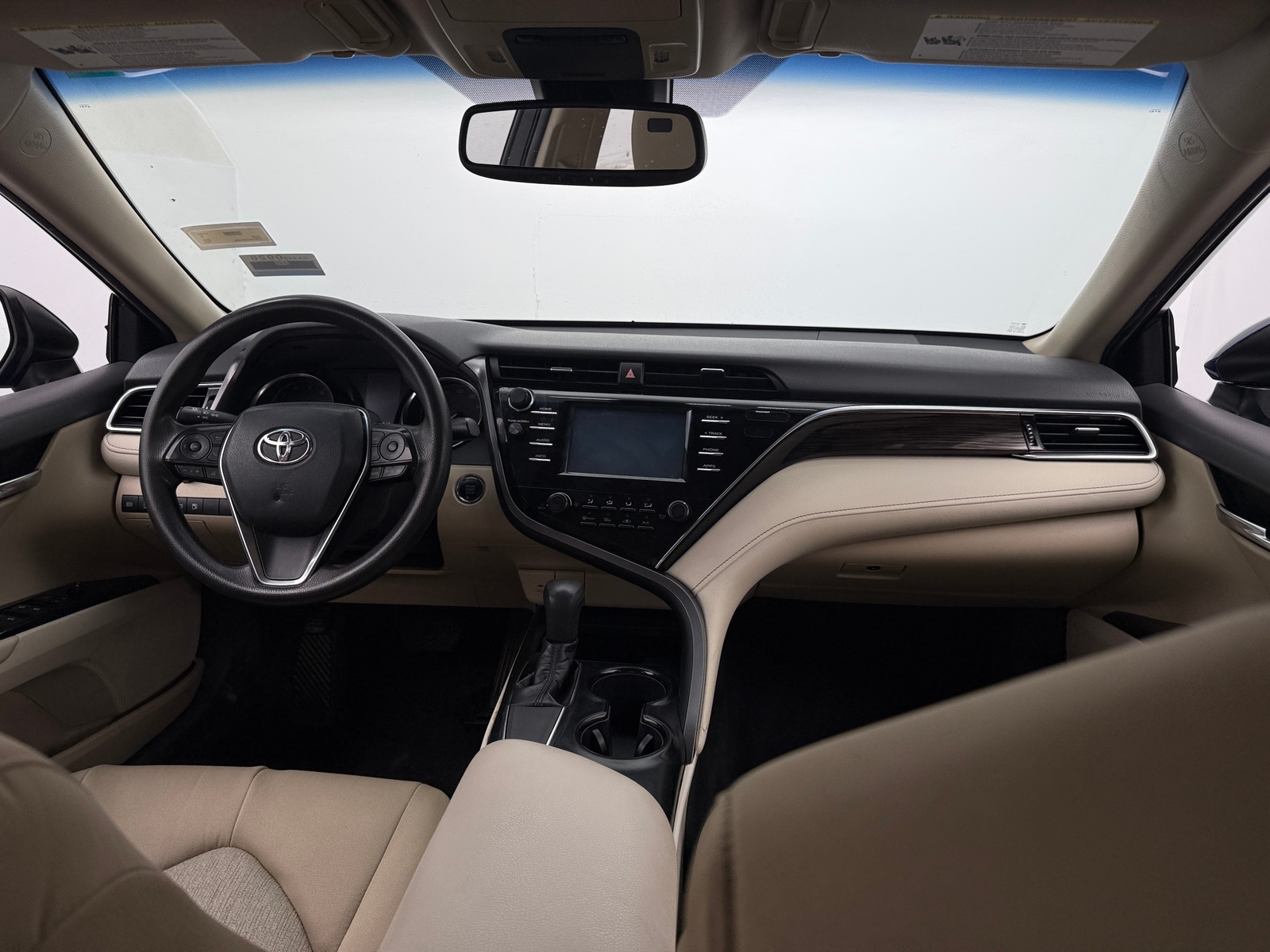 Thumbnail: 2018 Toyota Camry - 3